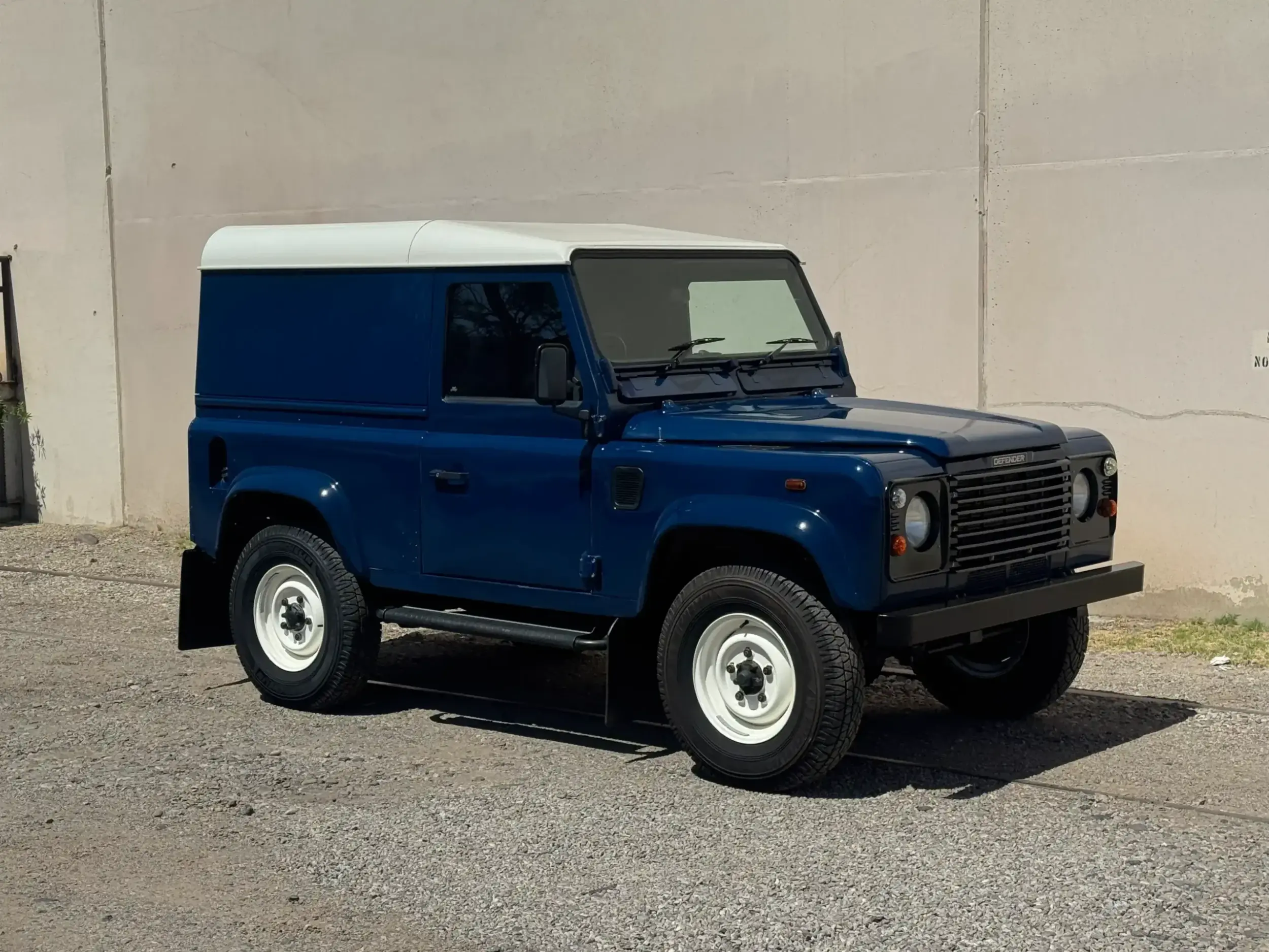 Sold: Td5-Powered 1999 Land Rover Defender 90-1