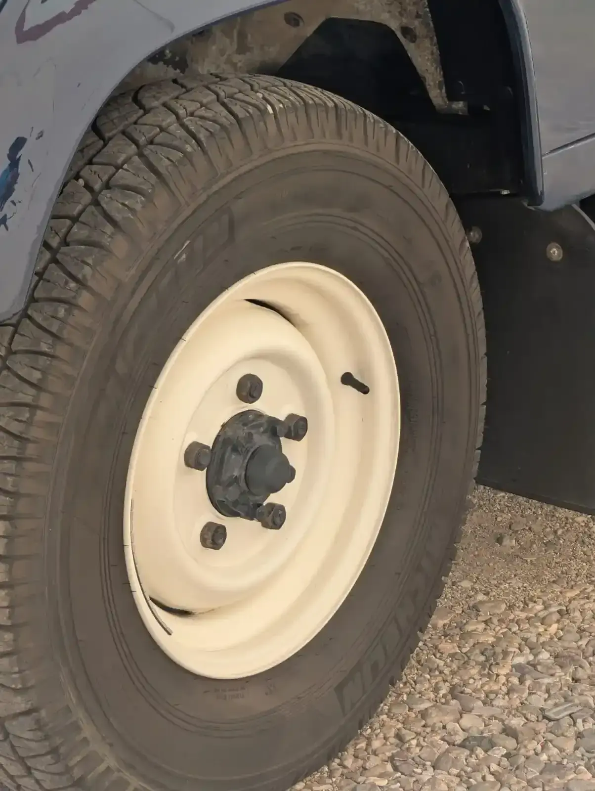 Sold: Td5-Powered 1999 Land Rover Defender 90