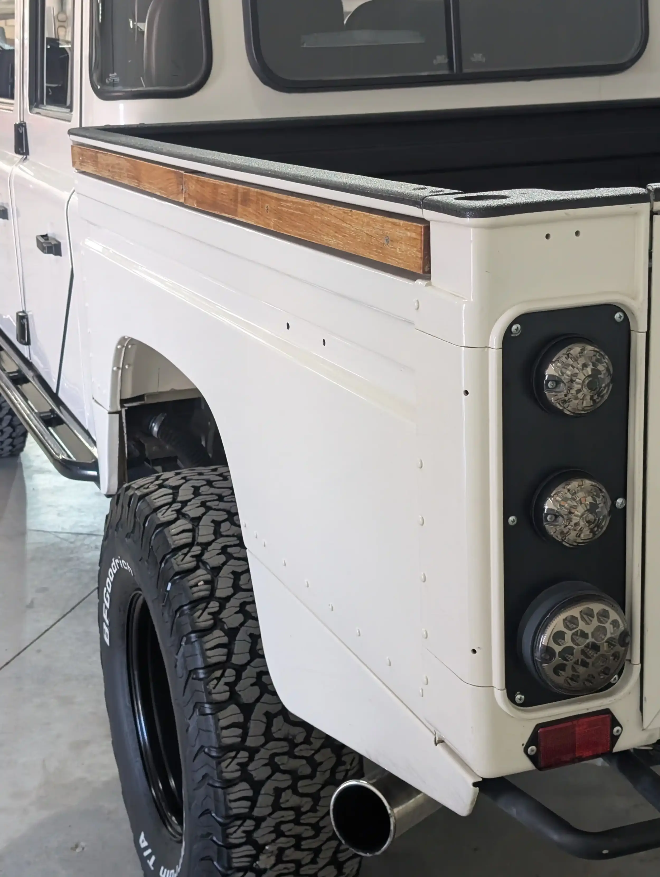 1994 Land Rover Defender 130 Pickup