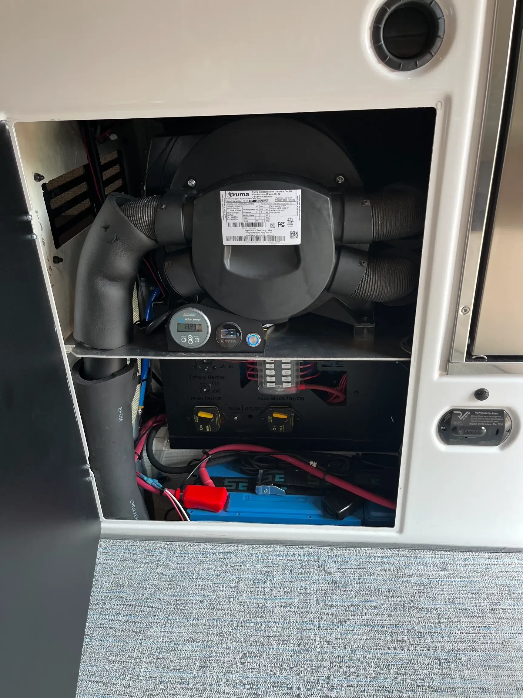 2024 Ford F-350 Super Duty Supertramp Flagship LT