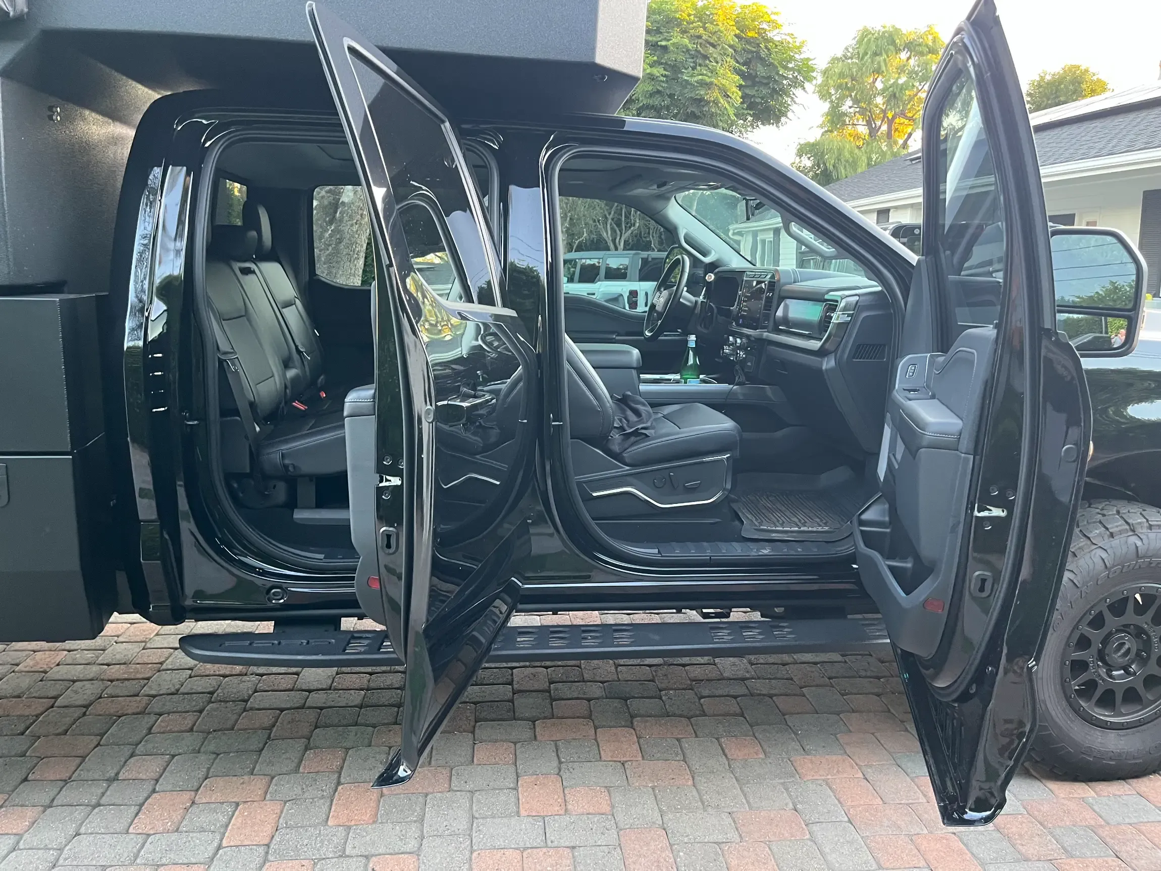 2024 Ford F-350 Super Duty Supertramp Flagship LT