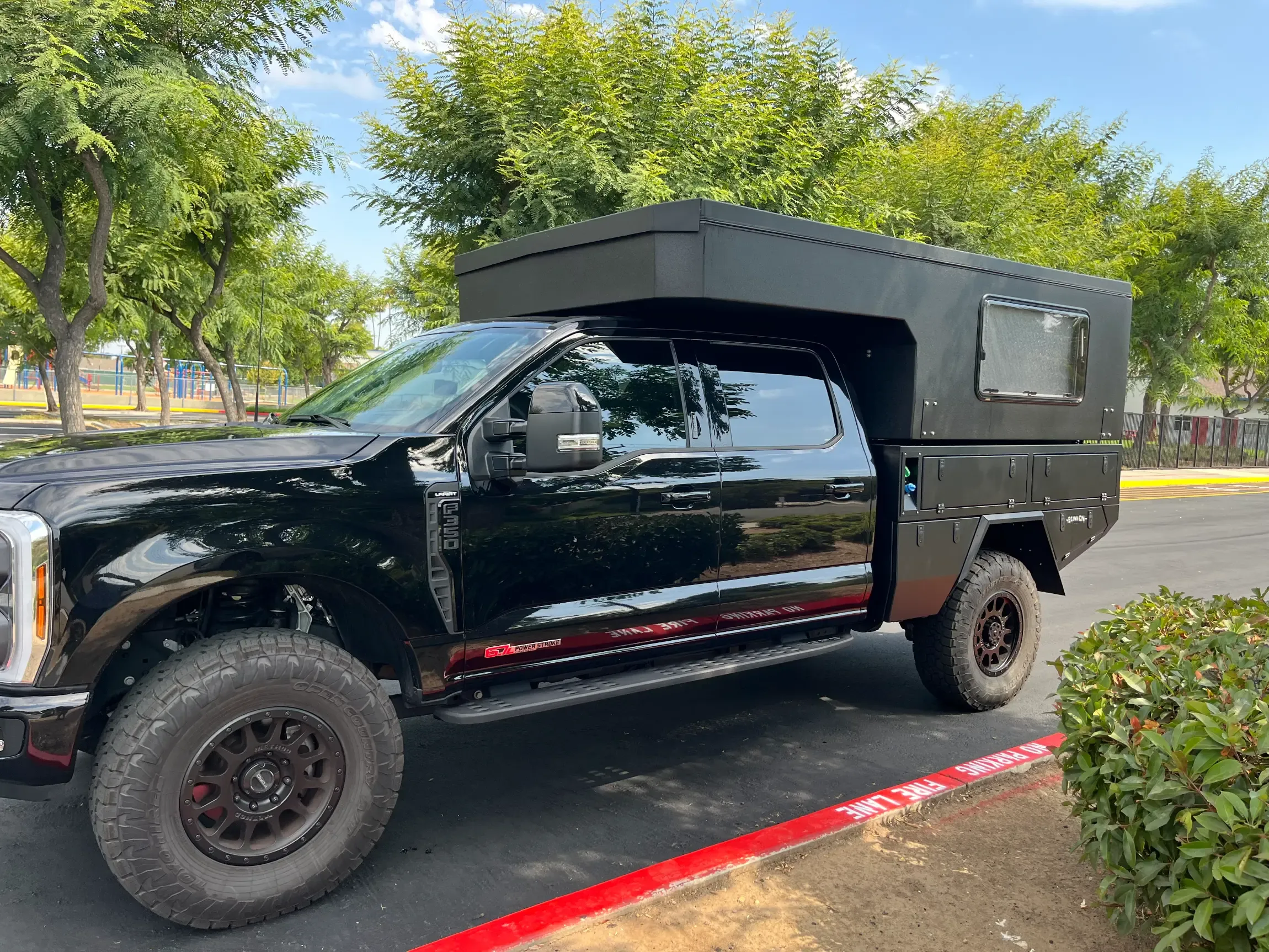 2024 Ford F-350 Super Duty Supertramp Flagship LT - 2