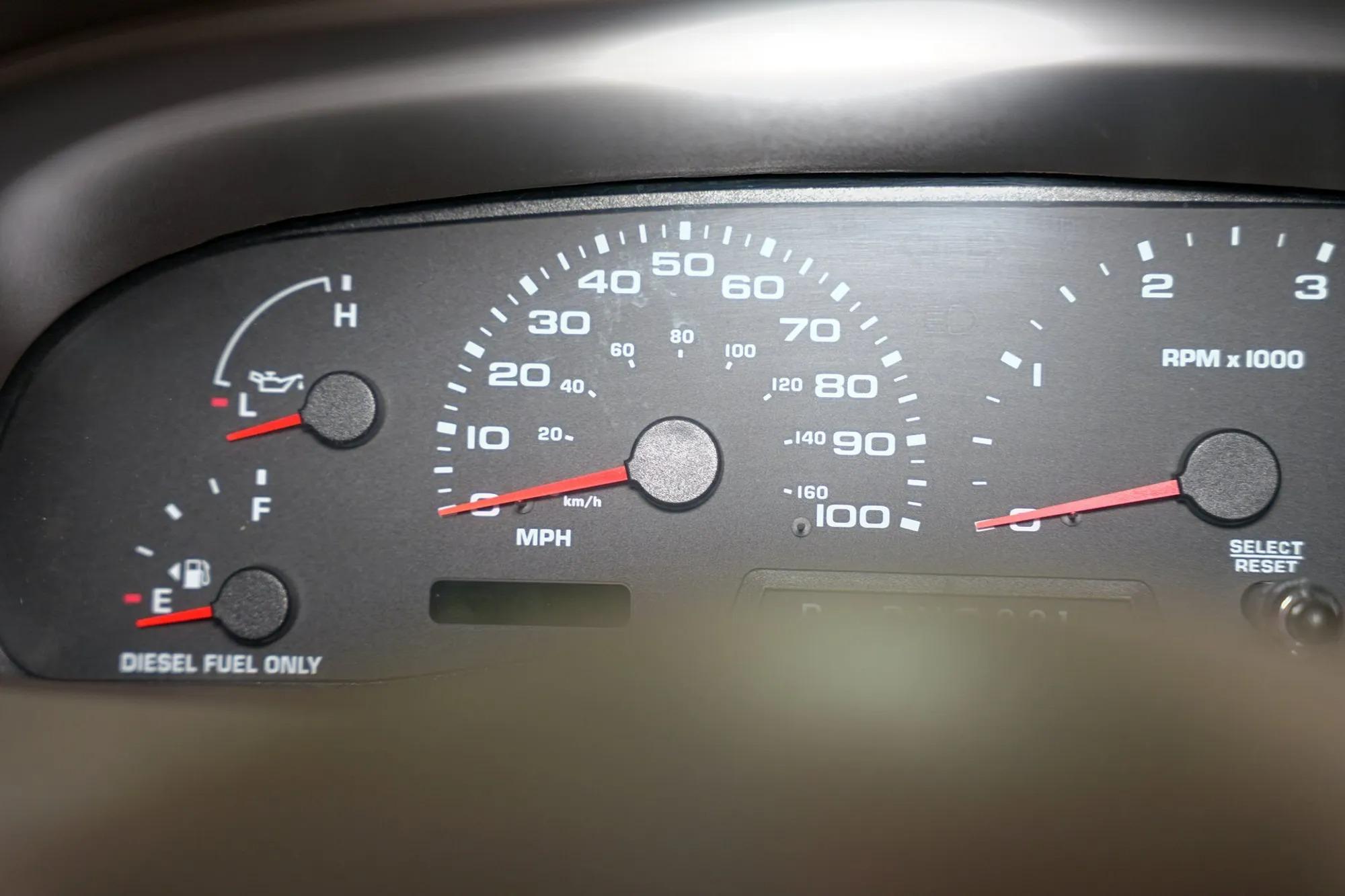 2004 Ford Excursion Eddie Bauer