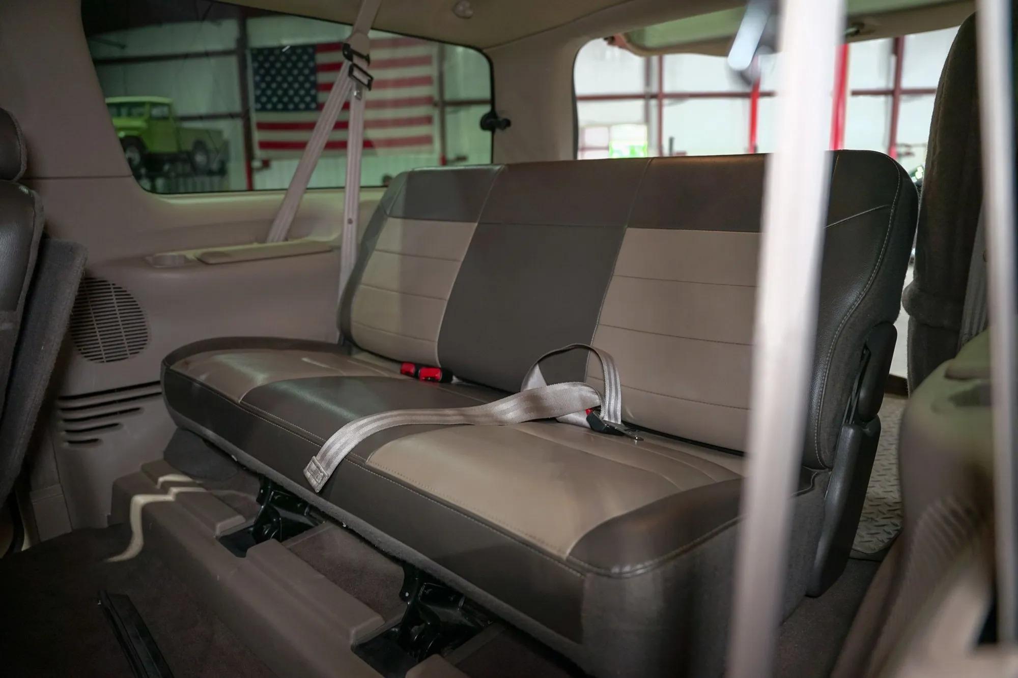 2004 Ford Excursion Eddie Bauer