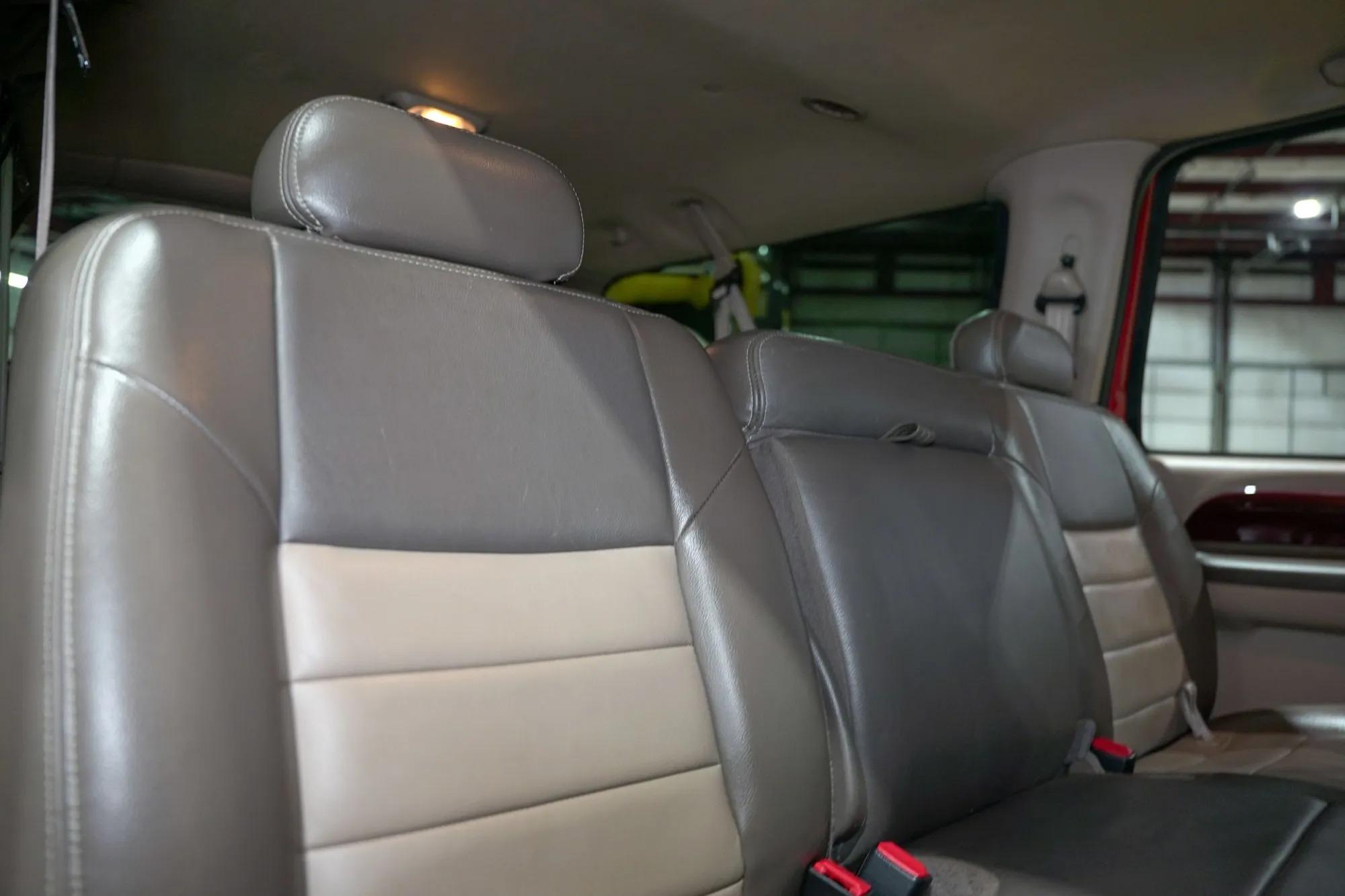 2004 Ford Excursion Eddie Bauer