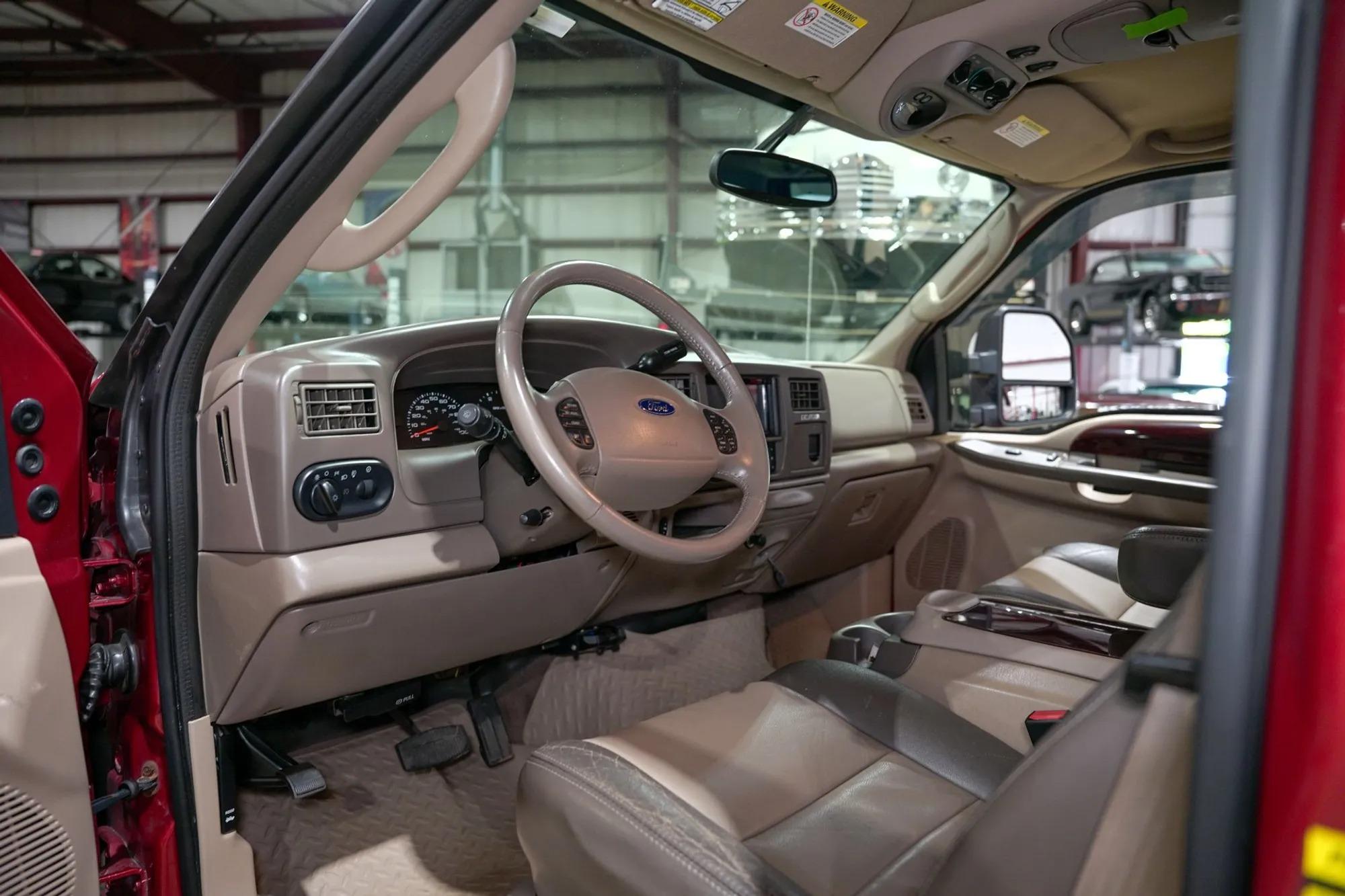 2004 Ford Excursion Eddie Bauer