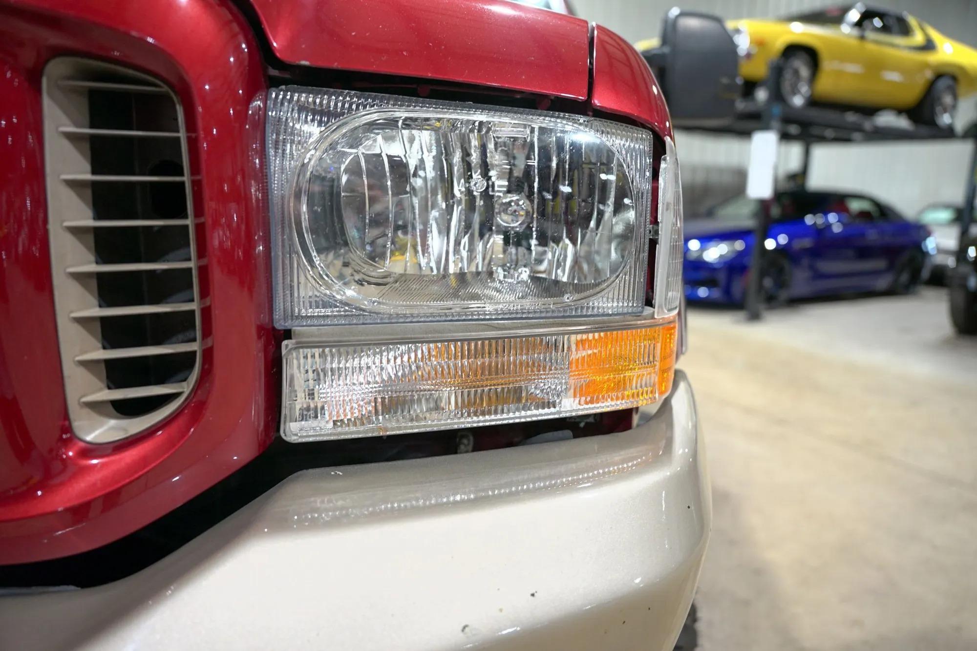 2004 Ford Excursion Eddie Bauer