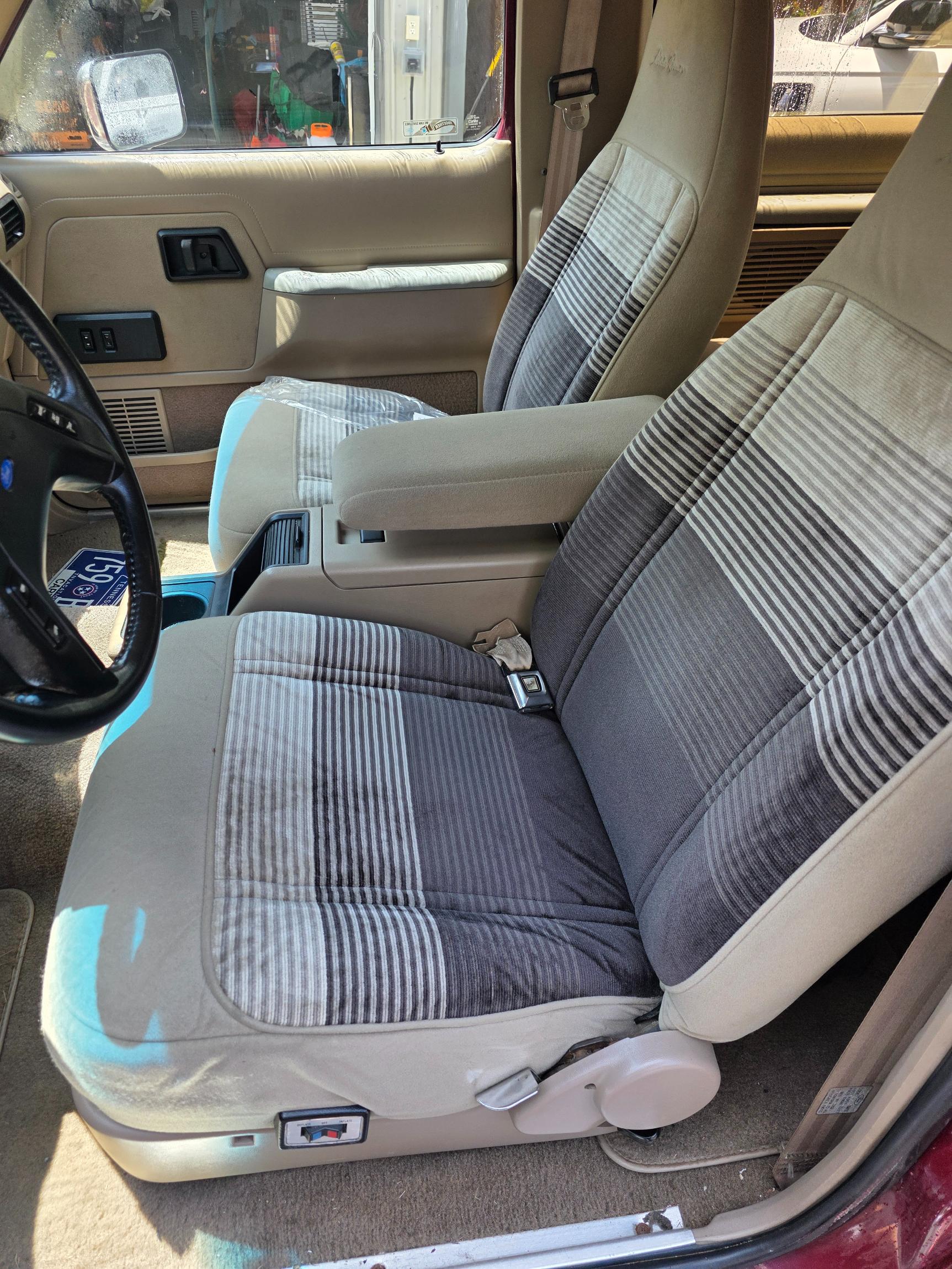 1990 Ford Bronco II Eddie Bauer - 4