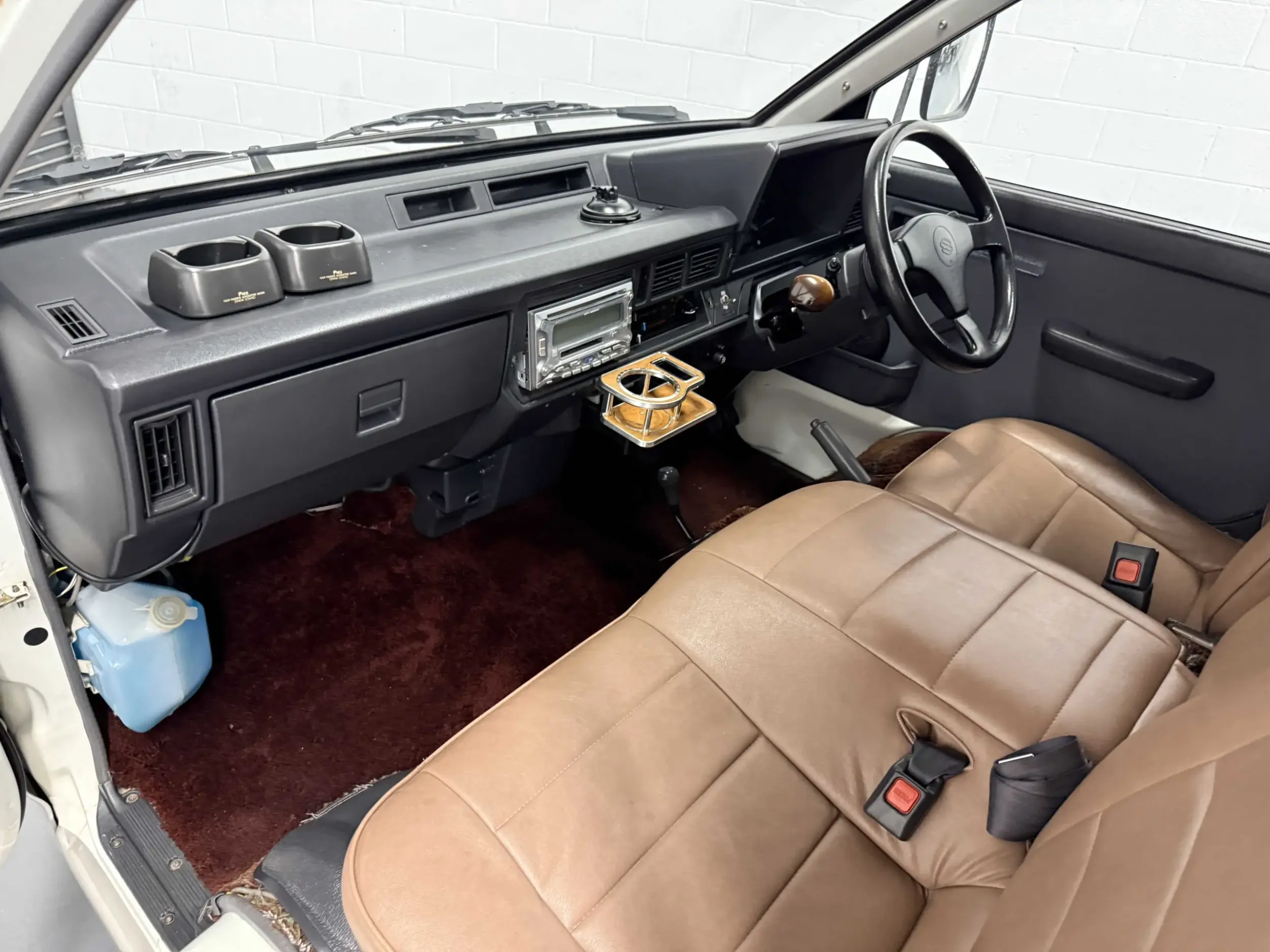 1992 Toyota TownAce Pop-Top Camper