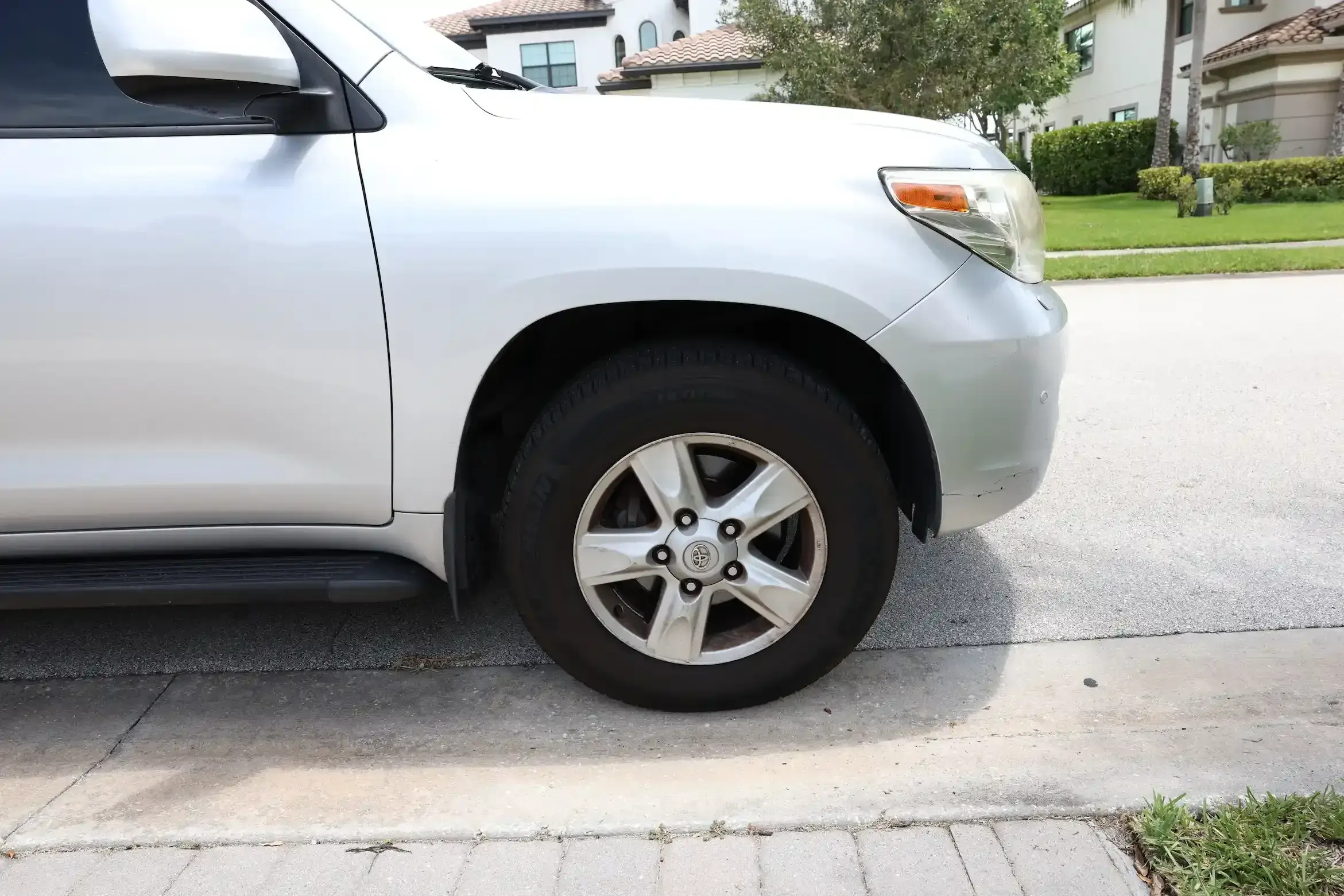 Sold: 2010 Toyota Land Cruiser