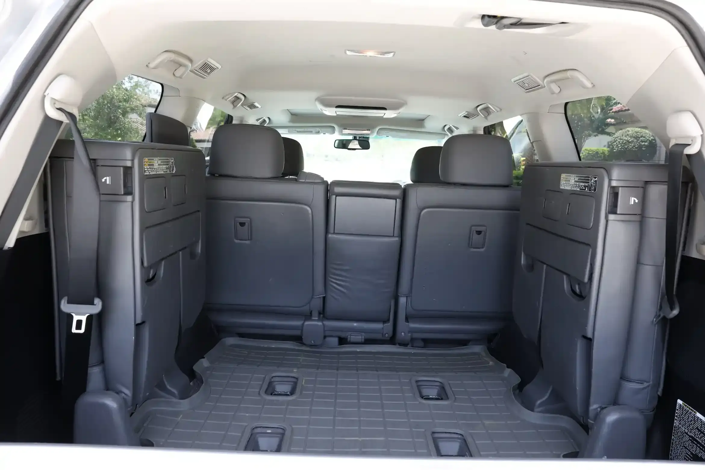 Sold: 2010 Toyota Land Cruiser