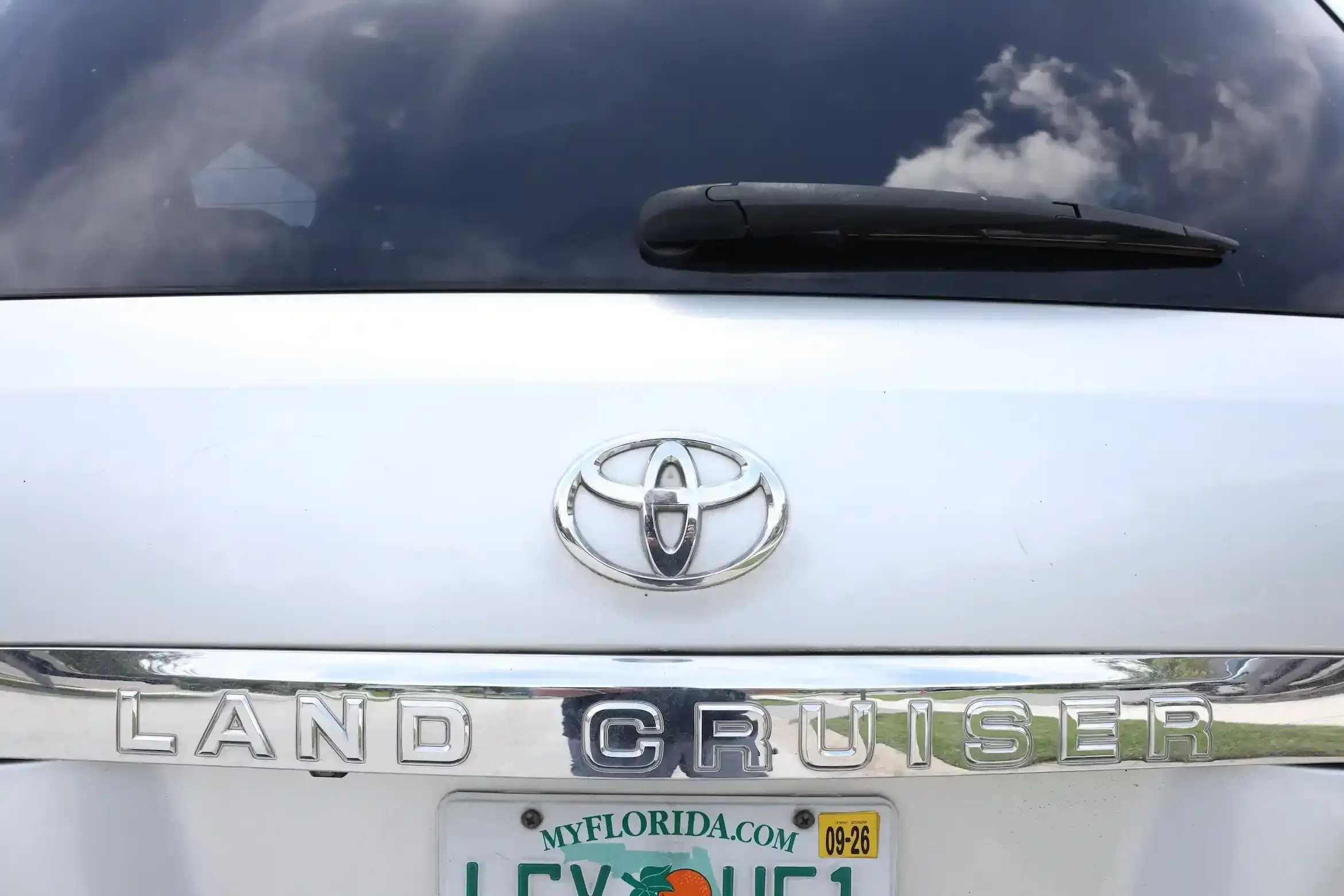 Sold: 2010 Toyota Land Cruiser