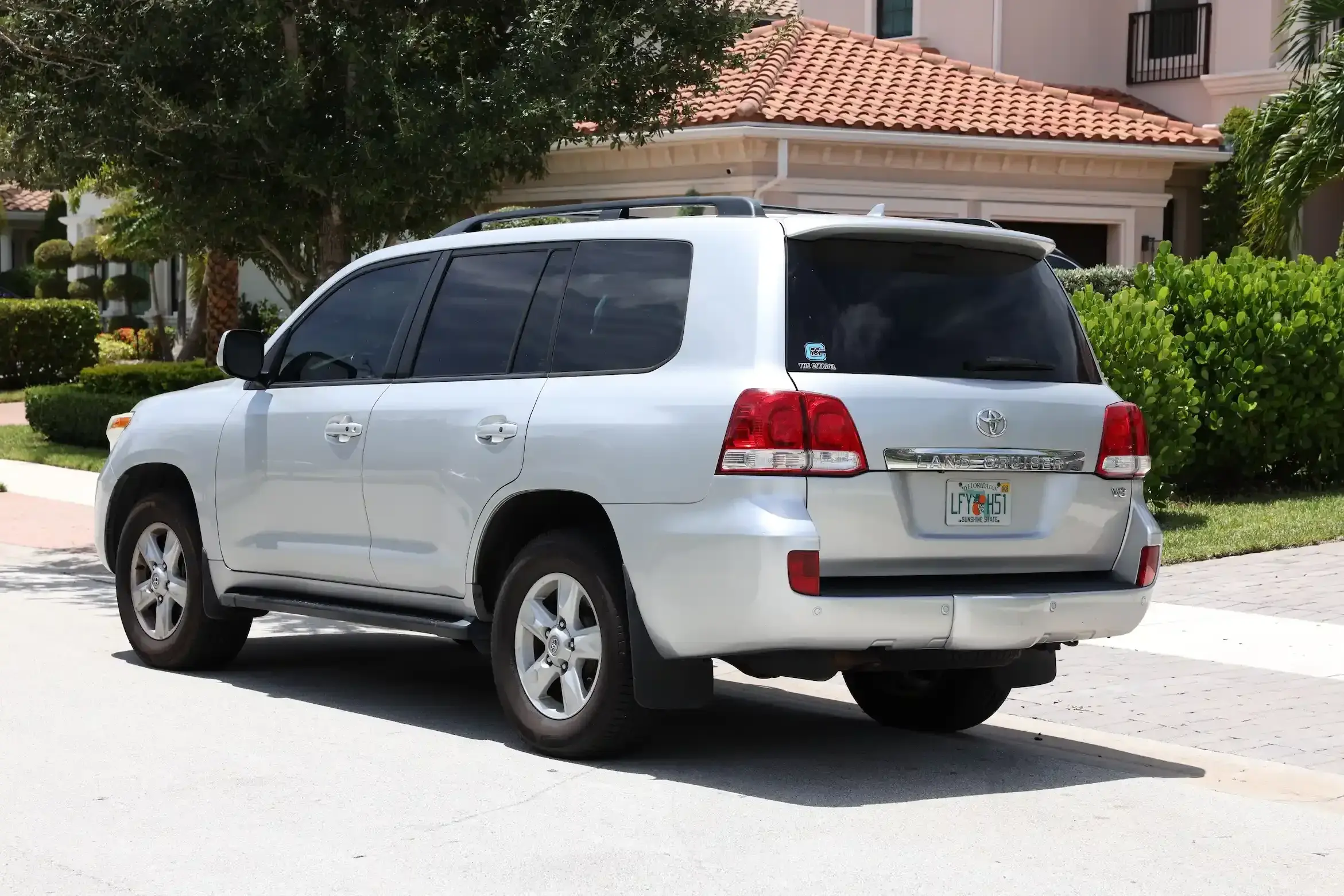 Sold: 2010 Toyota Land Cruiser - 5