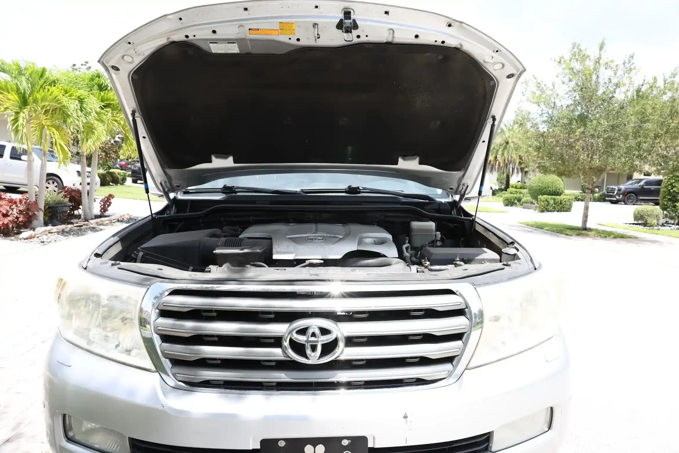 Sold: 2010 Toyota Land Cruiser