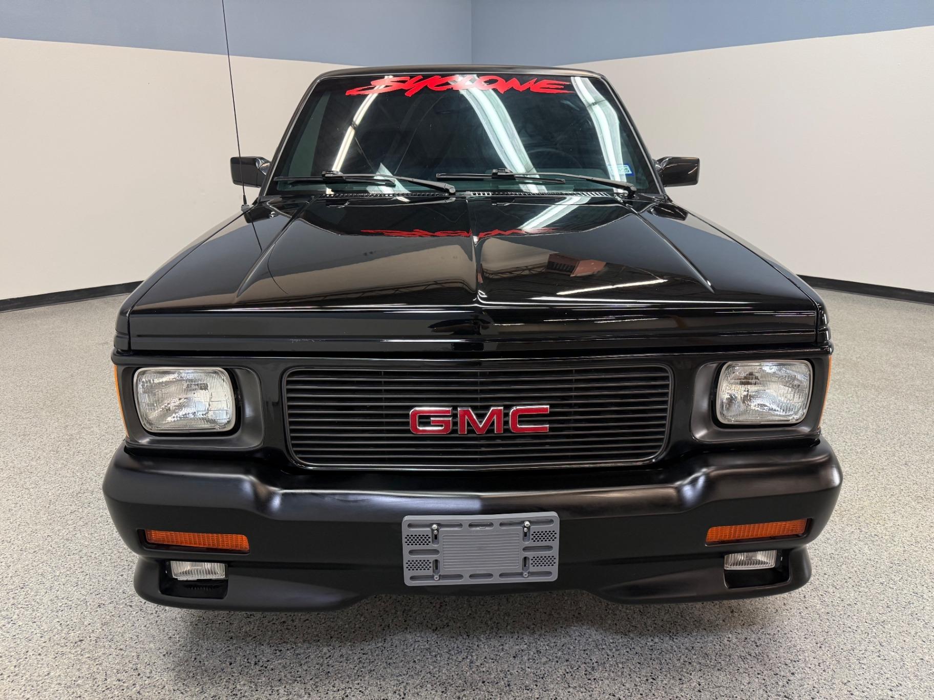 1991 GMC Syclone - 2