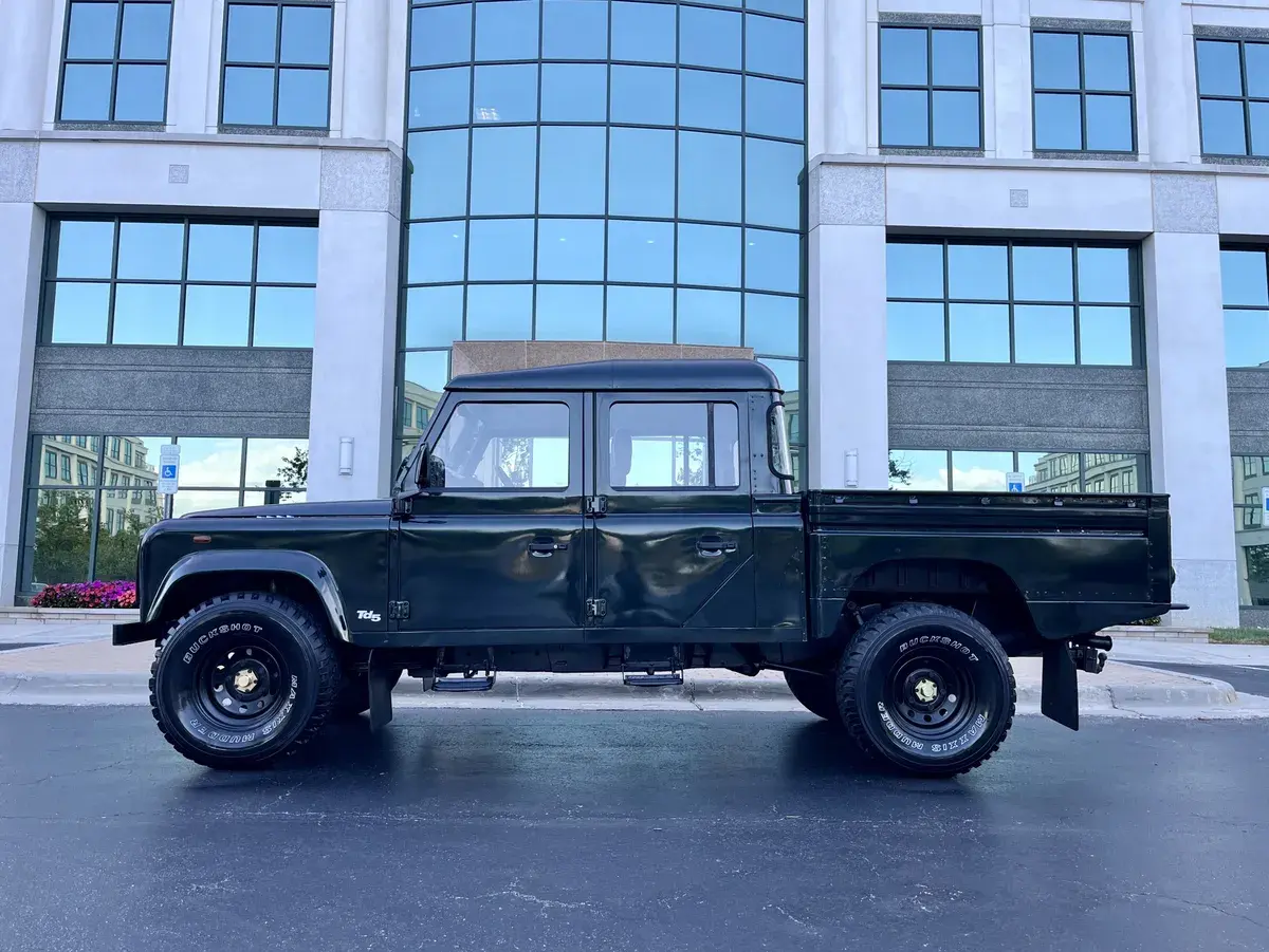 1998 Land Rover Defender 130 Double Cab Hi-Cap