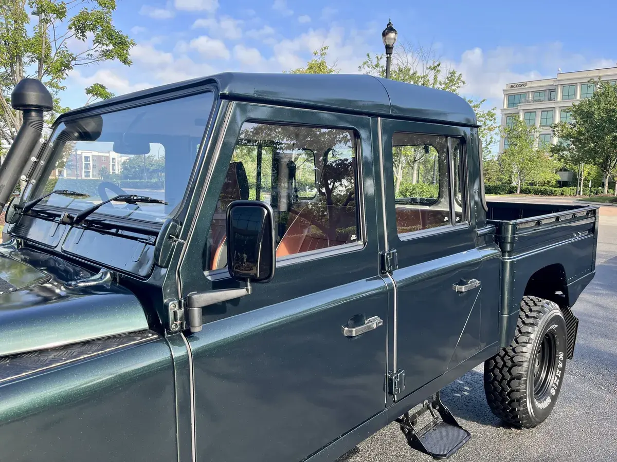 1998 Land Rover Defender 130 Double Cab Hi-Cap