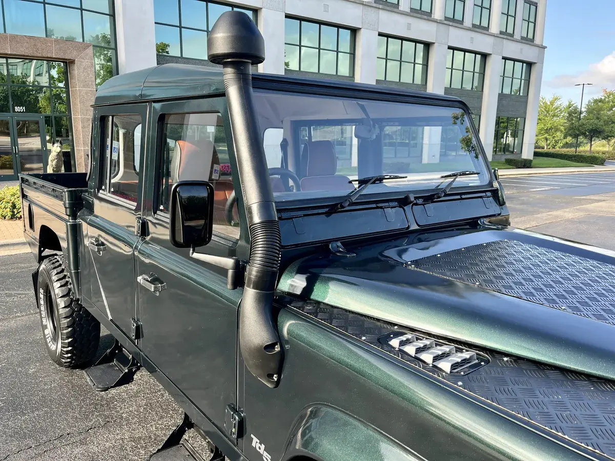 1998 Land Rover Defender 130 Double Cab Hi-Cap