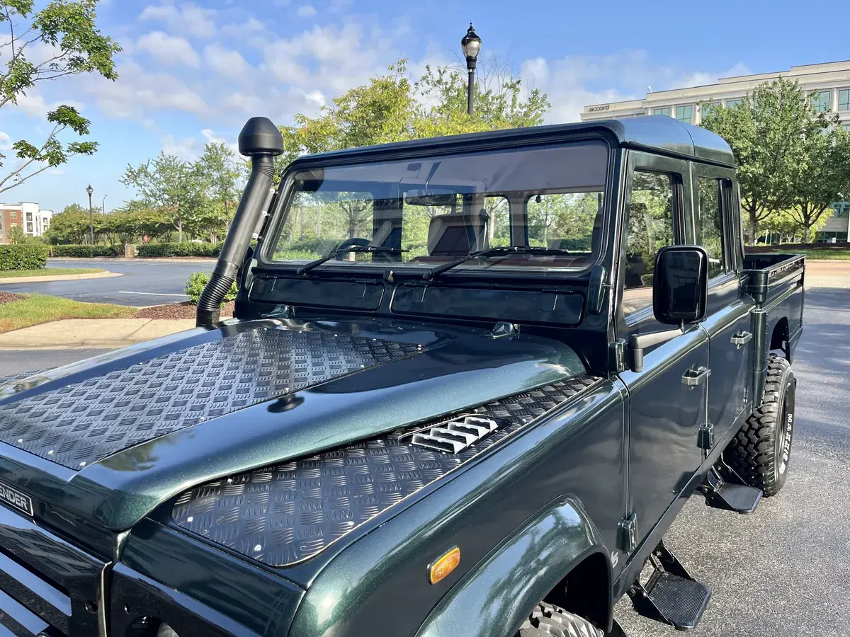 1998 Land Rover Defender 130 Double Cab Hi-Cap
