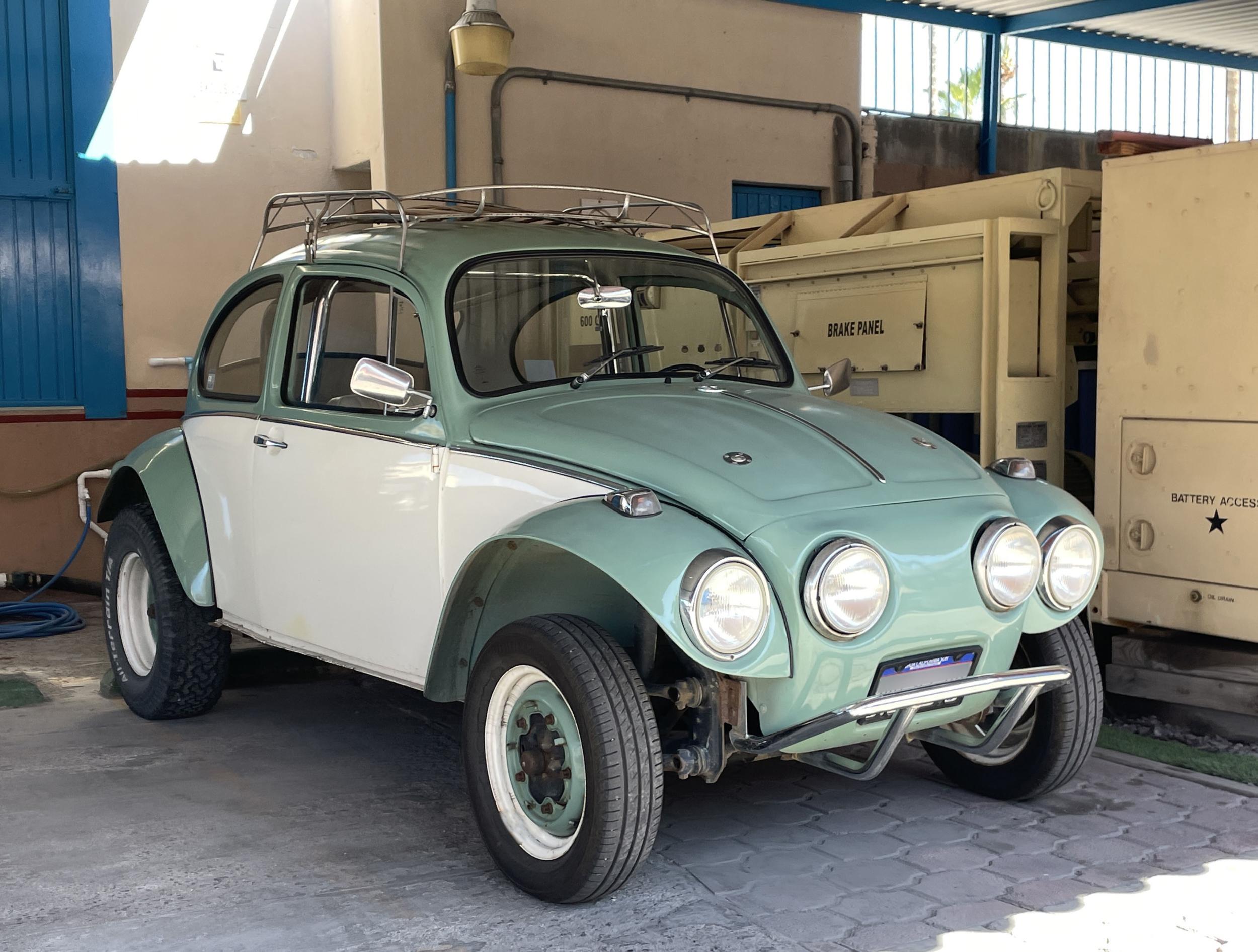 Baja-Style 1974 Volkswagen Beetle