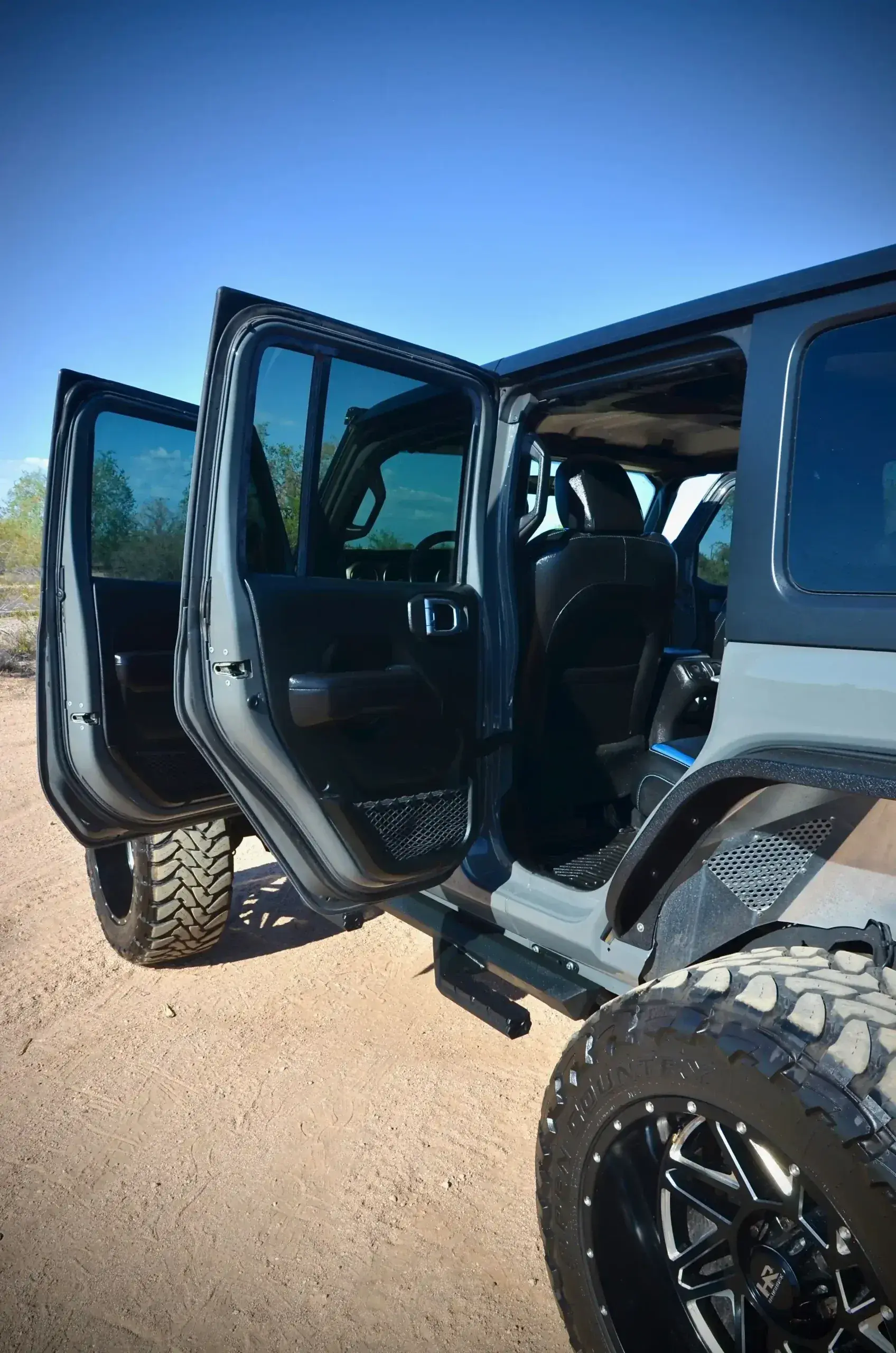 Sold: Modified 2019 Jeep Wrangler Unlimited Sport 4×4