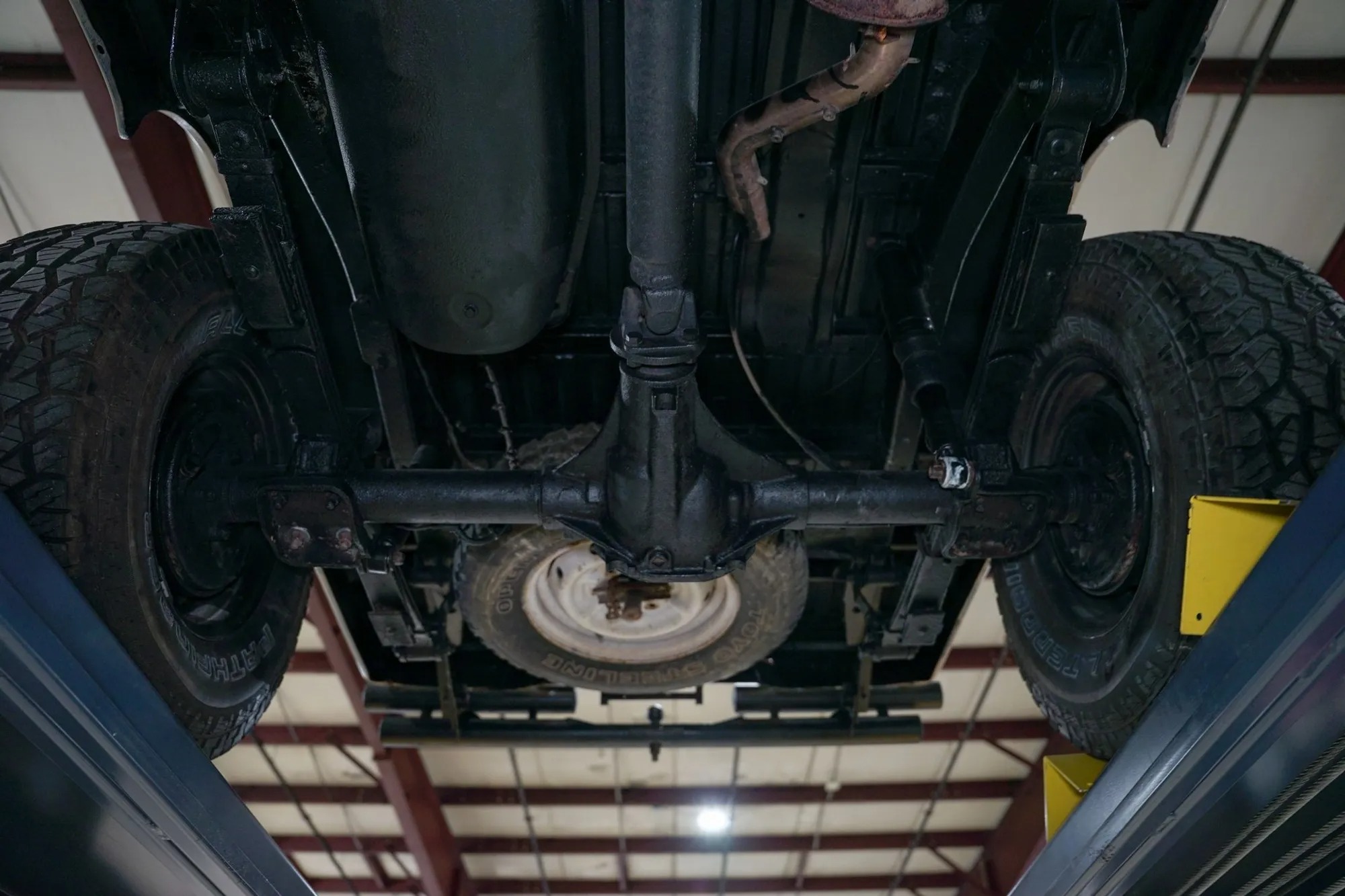 1986 Nissan Hardbody DLX King Cab