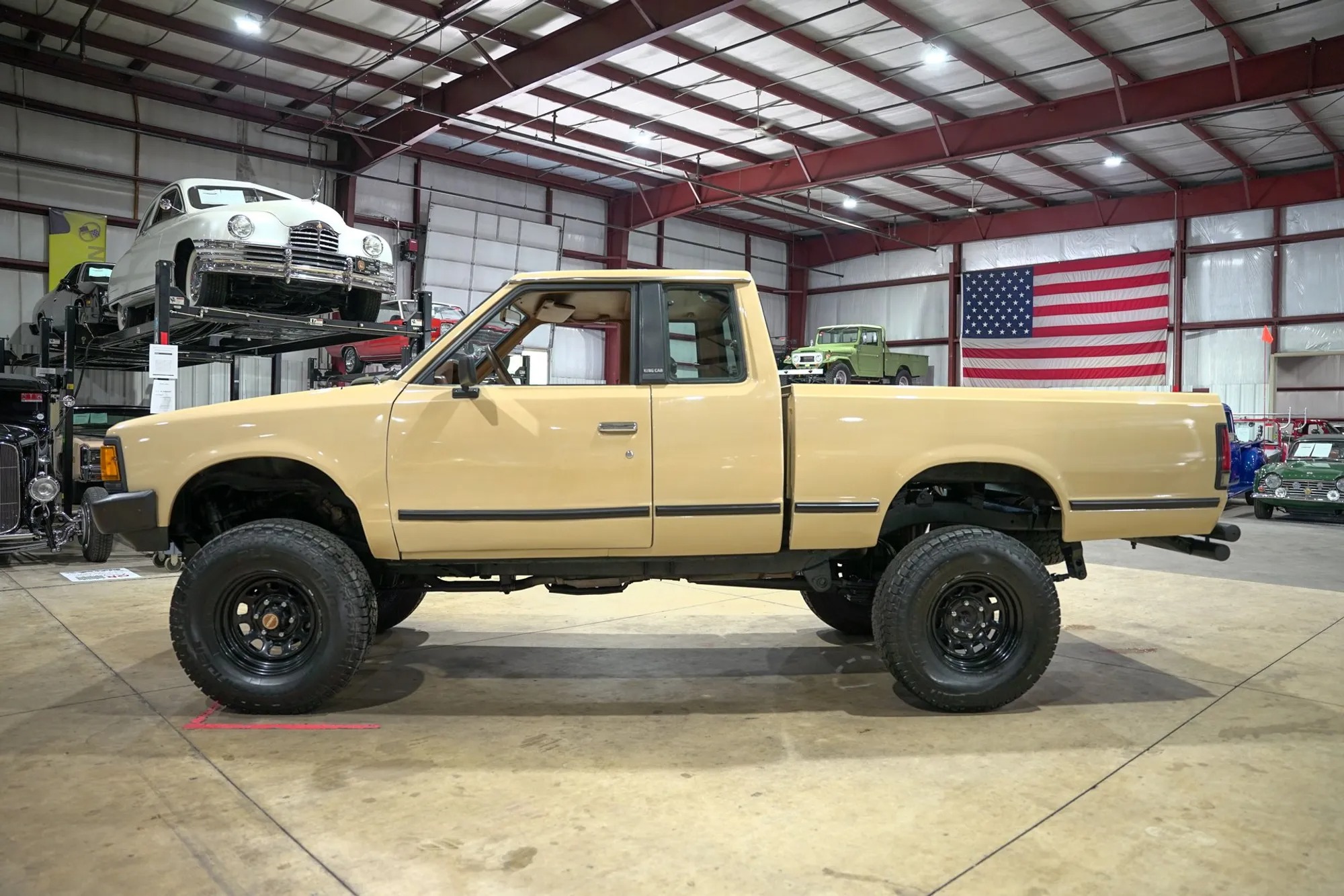 1986 Nissan Hardbody DLX King Cab - 2