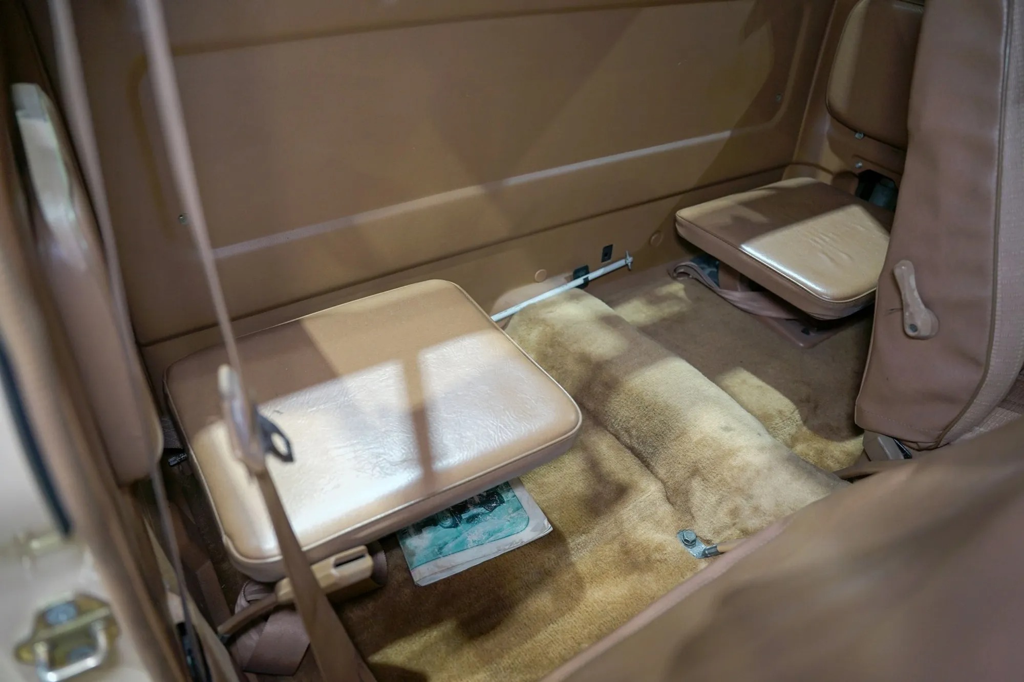 1986 Nissan Hardbody DLX King Cab