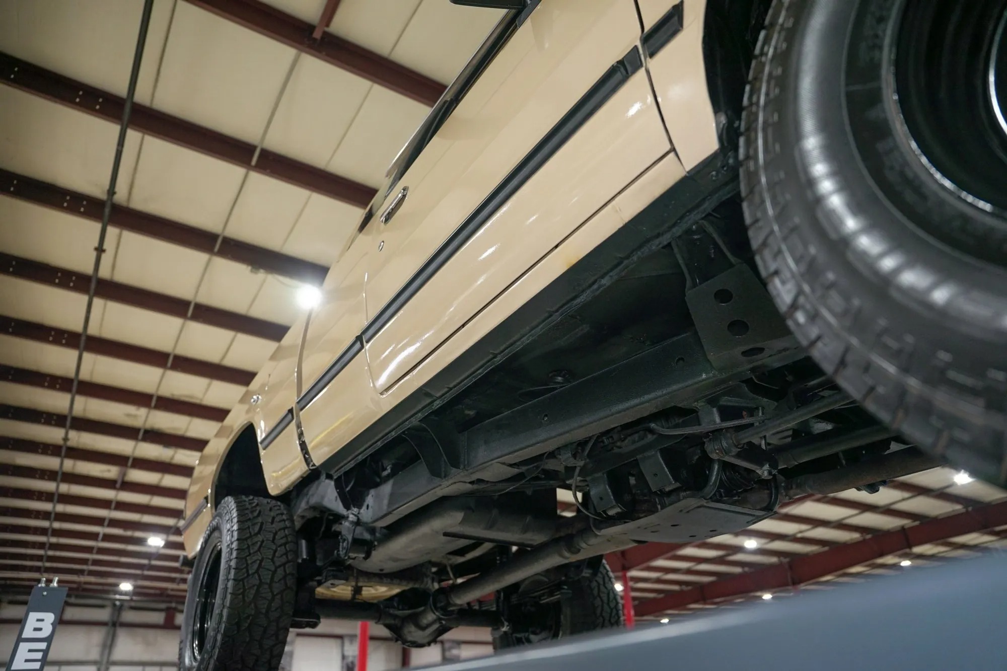 1986 Nissan Hardbody DLX King Cab