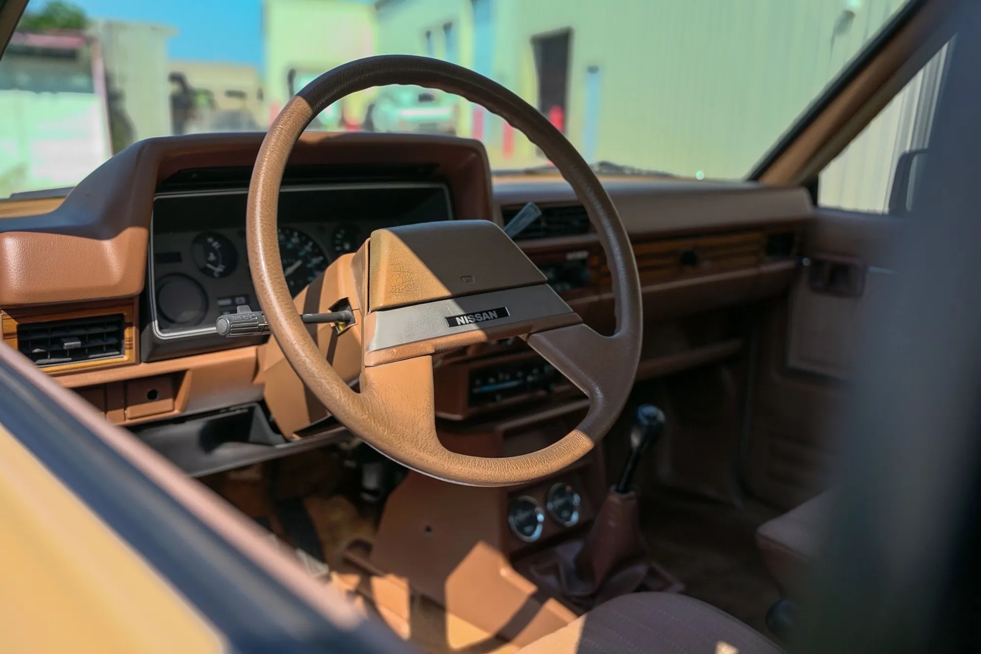 1986 Nissan Hardbody DLX King Cab