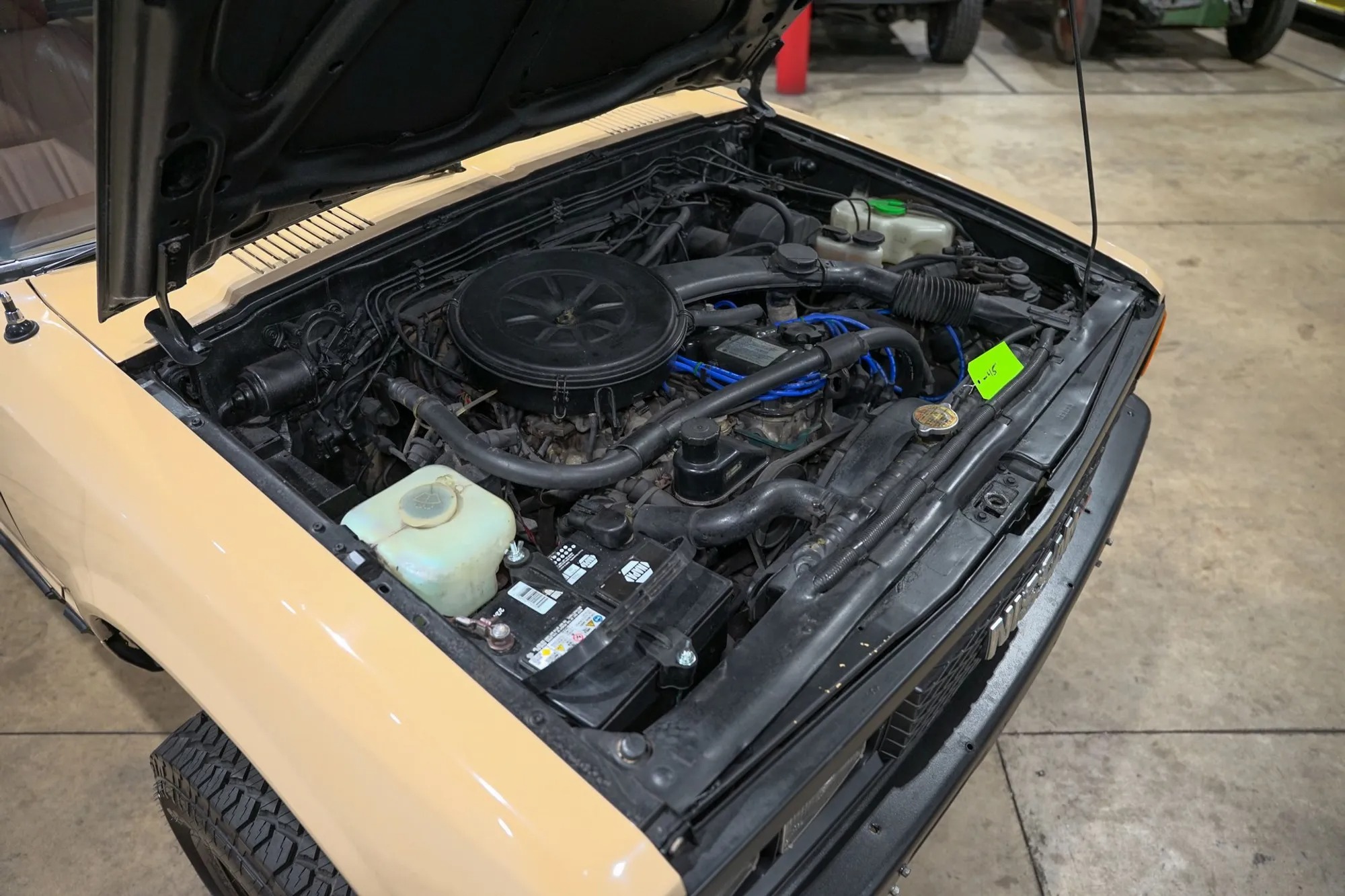 1986 Nissan Hardbody DLX King Cab