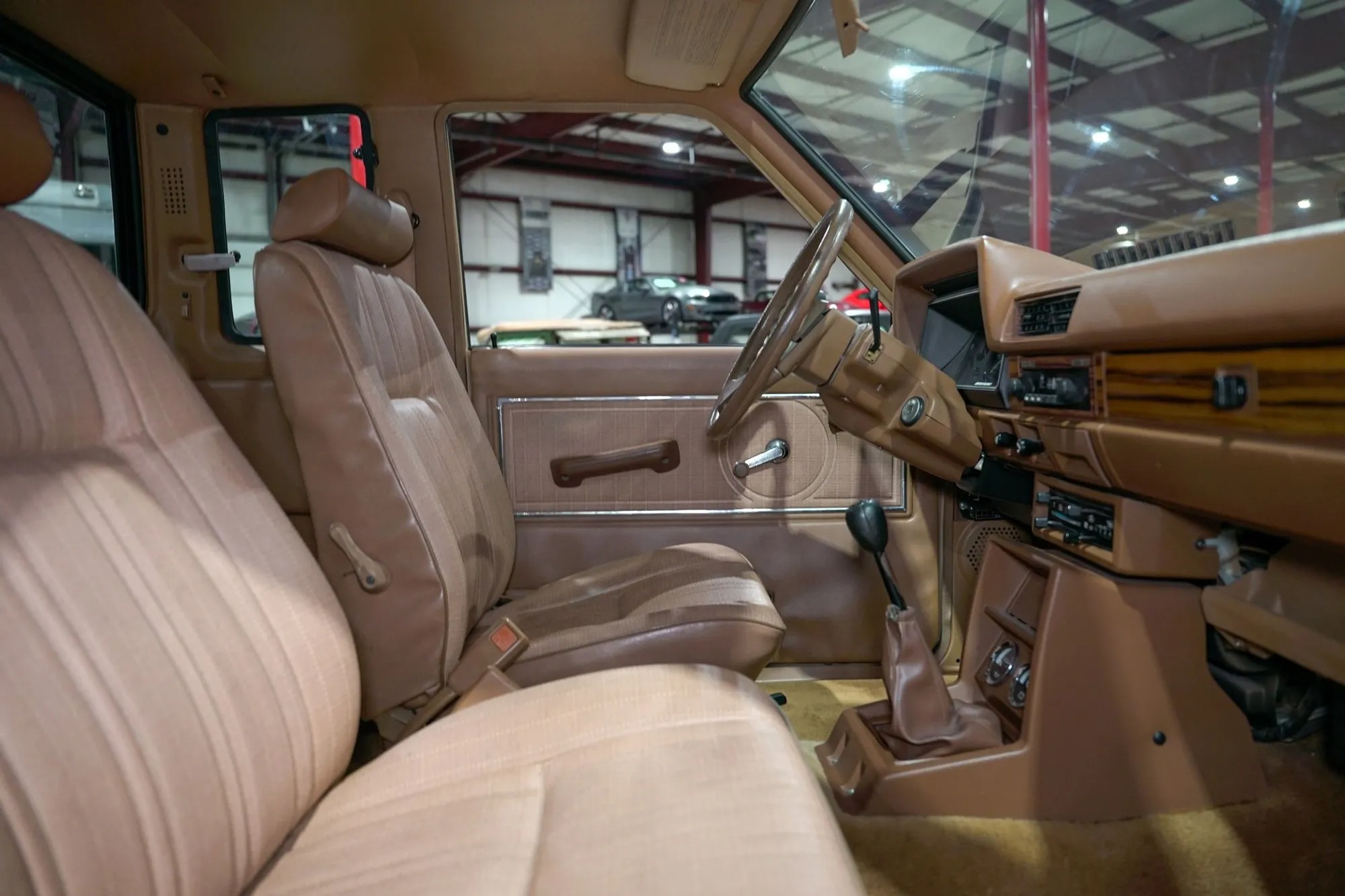 1986 Nissan Hardbody DLX King Cab