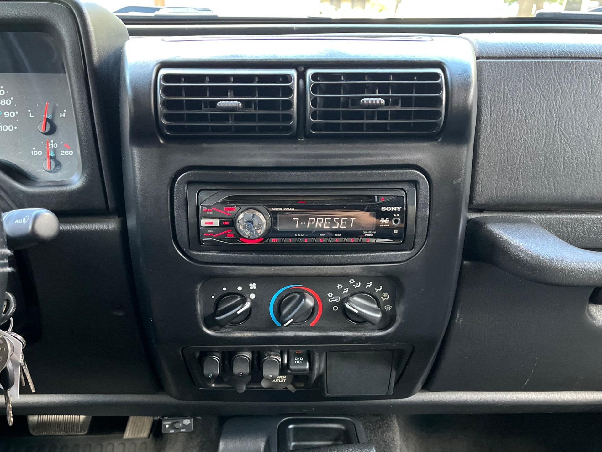 2003 Jeep Wrangler X