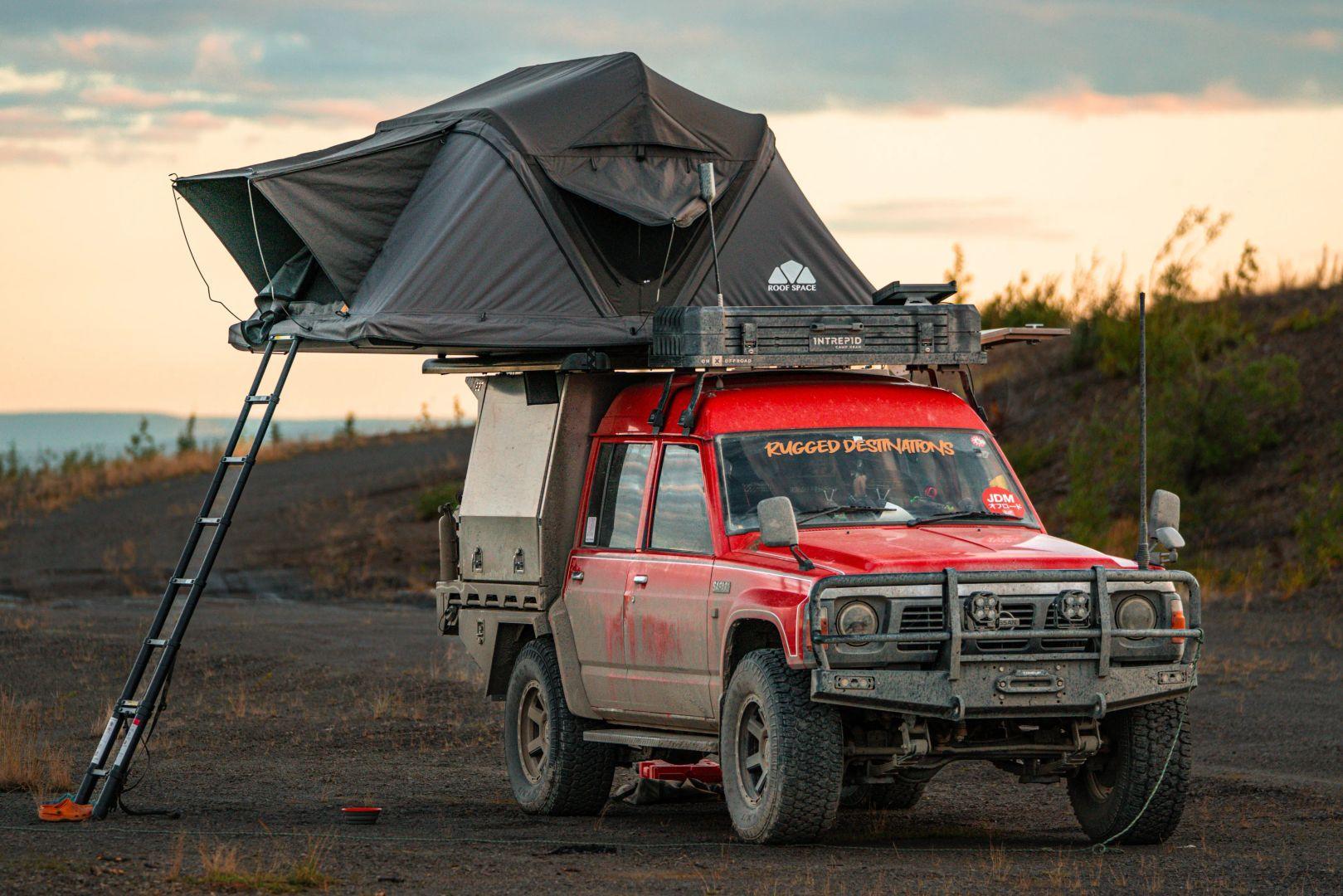 Nissan Safari