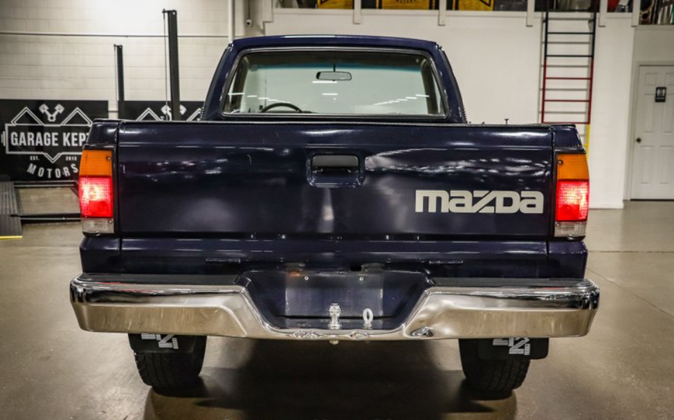 Sold: 1990 Mazda B2600i