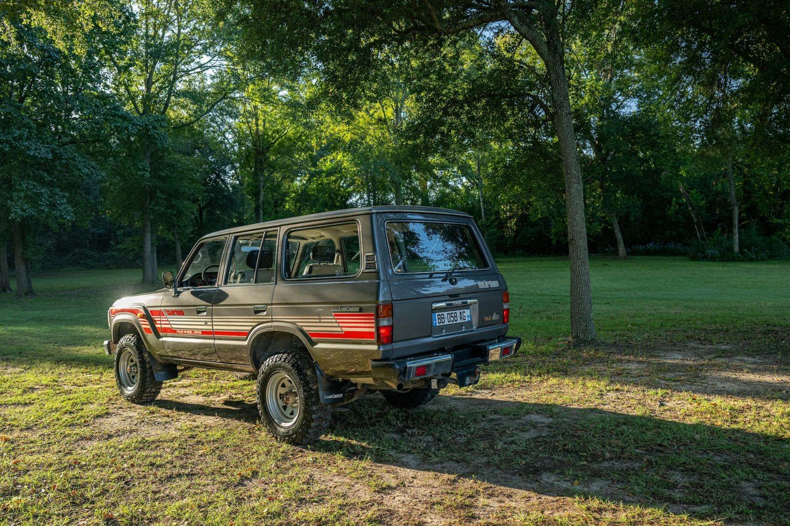 1989 Toyota Land Cruiser HJ61 - 5