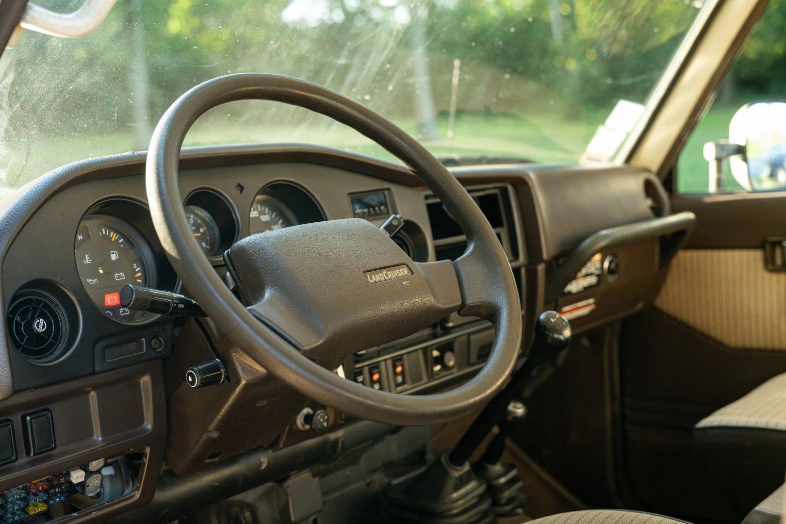 1989 Toyota Land Cruiser HJ61
