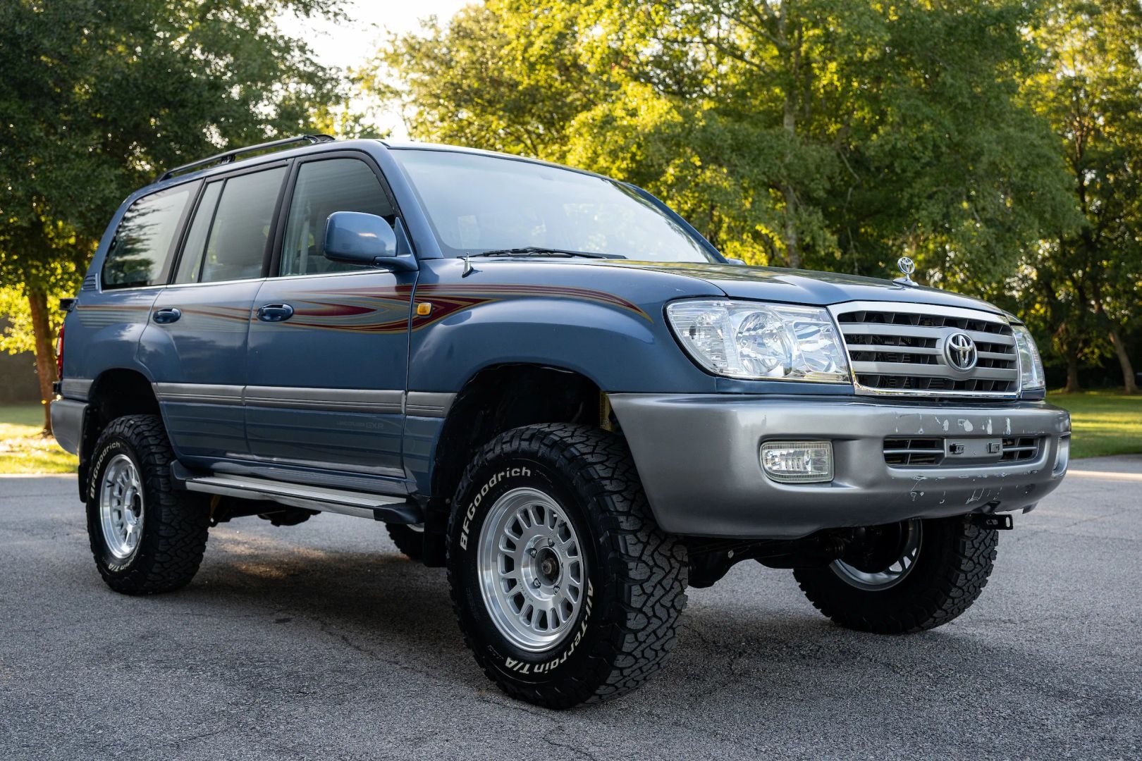  Toyota Land Cruiser