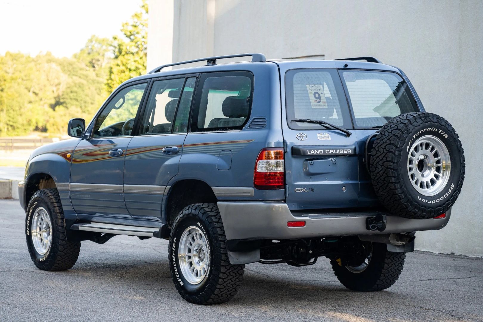 1999 Toyota Land Cruiser HZJ105 - 3