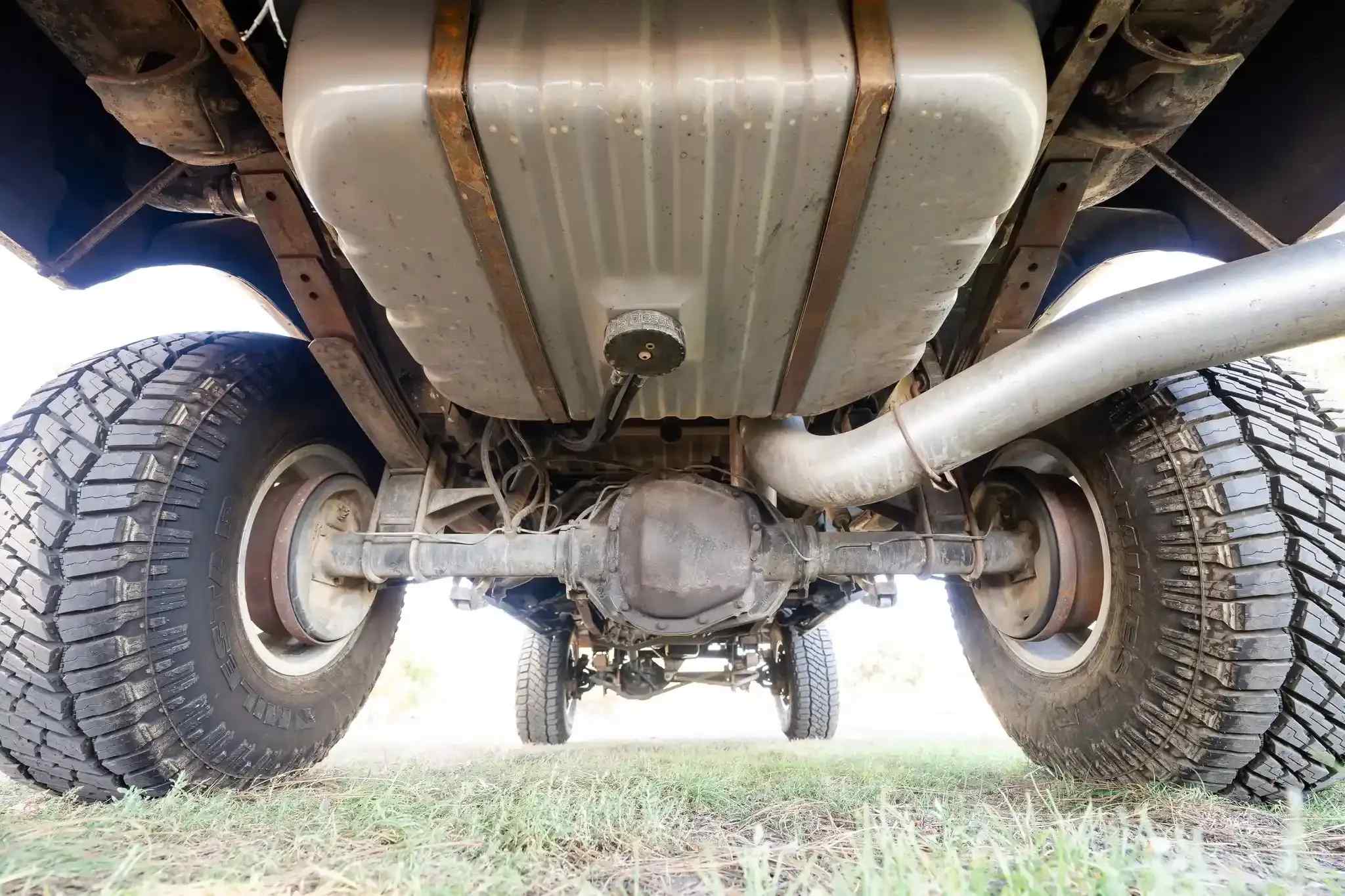 7.3L Turbo Diesel-Powered 1975 Ford F-250 4×4