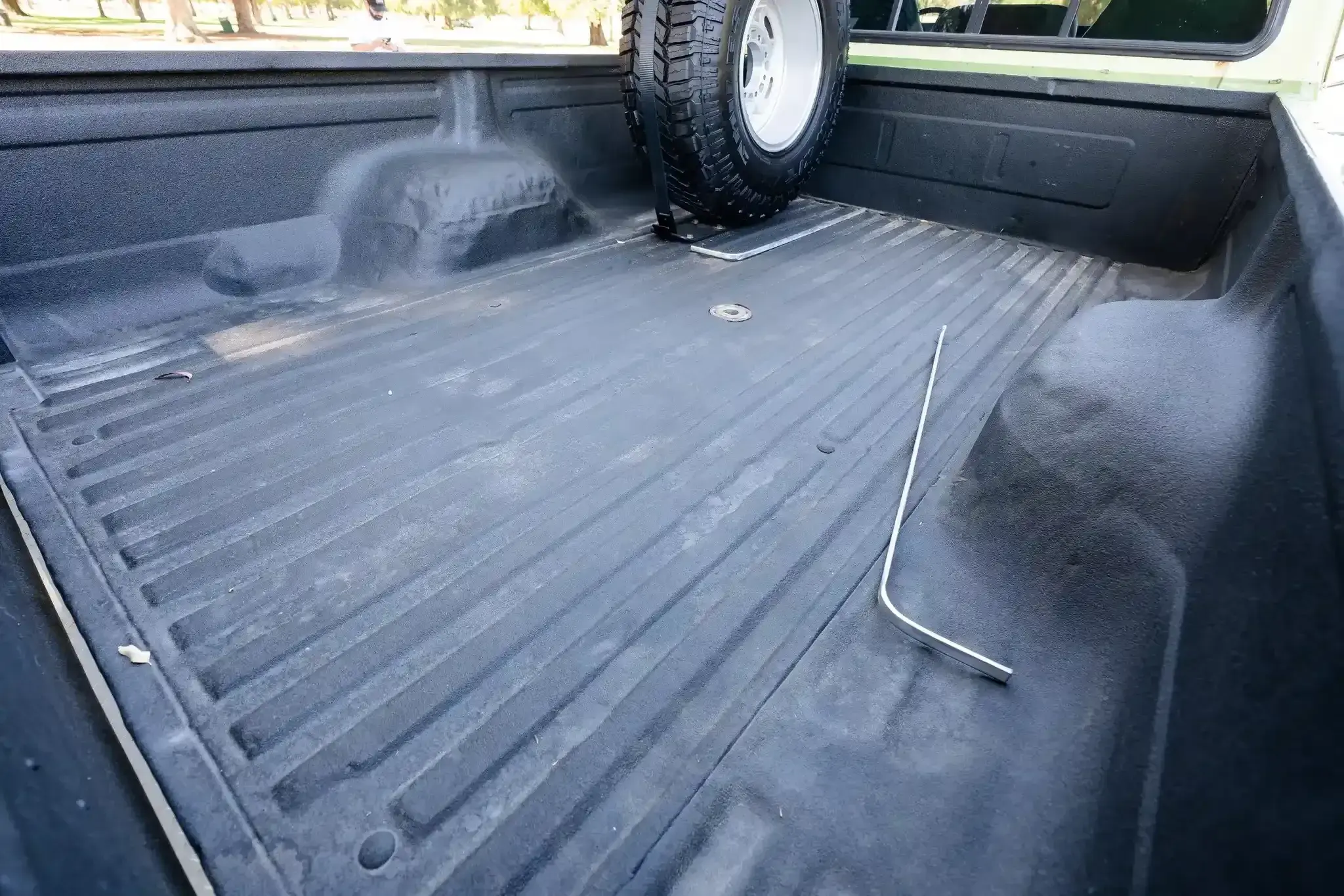 7.3L Turbo Diesel-Powered 1975 Ford F-250 4×4