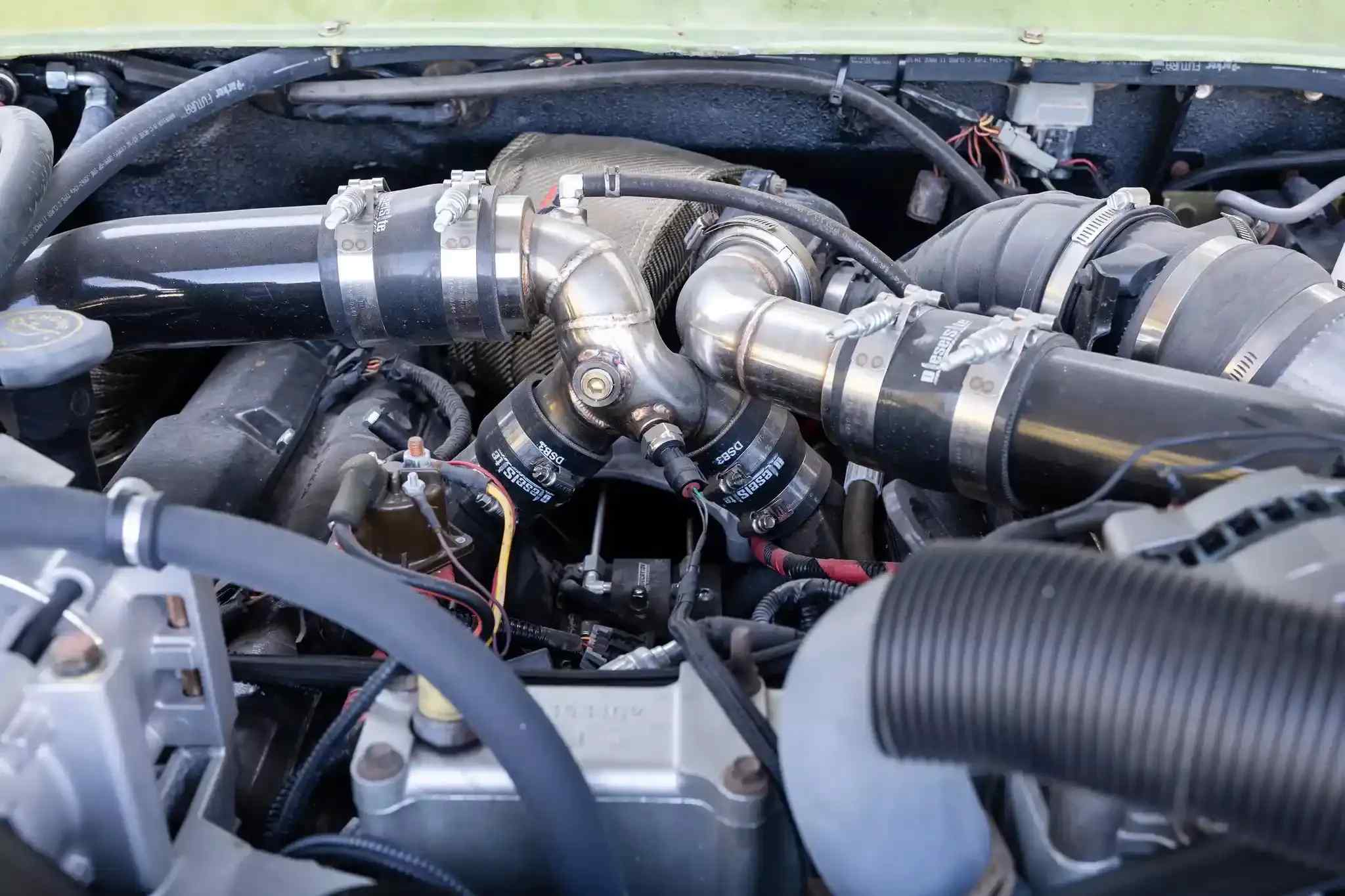 7.3L Turbo Diesel-Powered 1975 Ford F-250 4×4