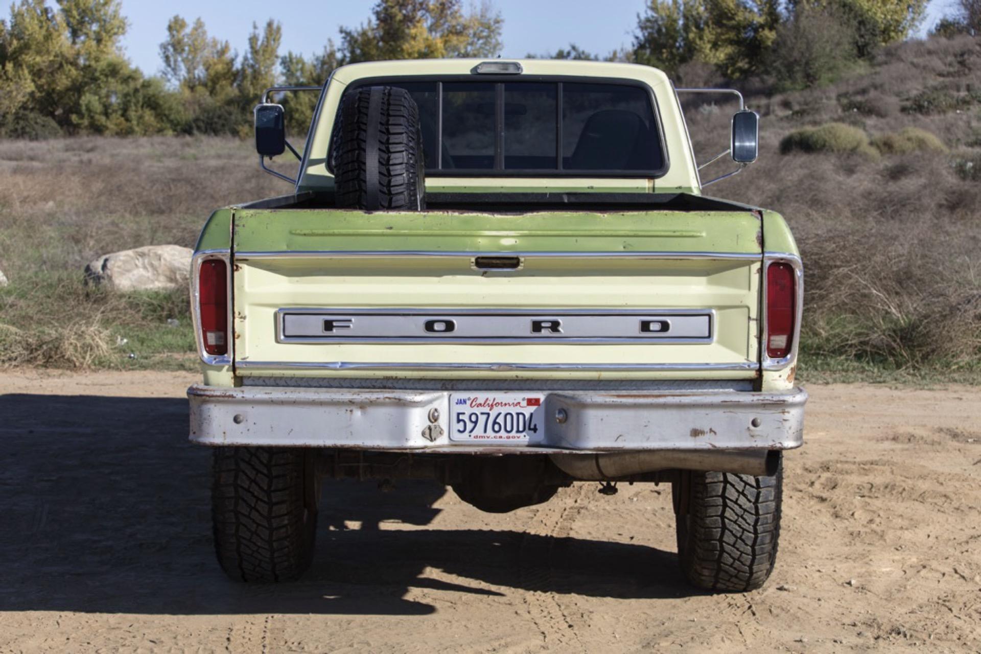 7.3L Turbo Diesel-Powered 1975 Ford F-250 4×4