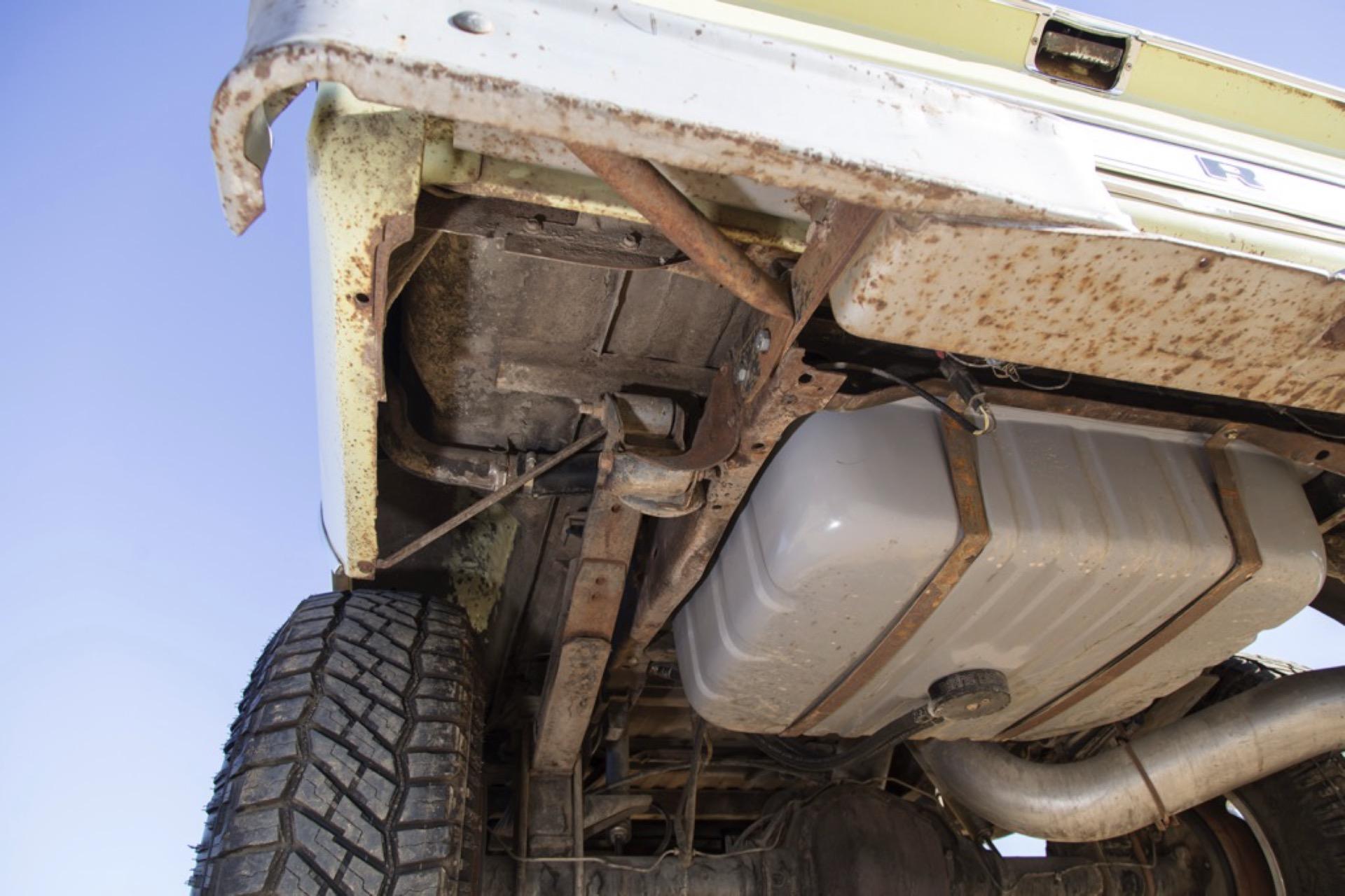 7.3L Turbo Diesel-Powered 1975 Ford F-250 4×4