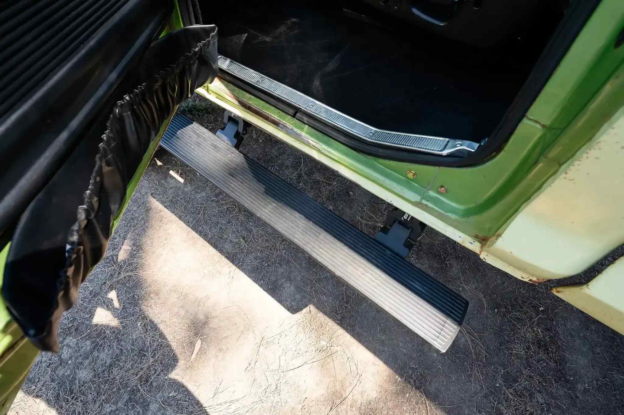 7.3L Turbo Diesel-Powered 1975 Ford F-250 4×4