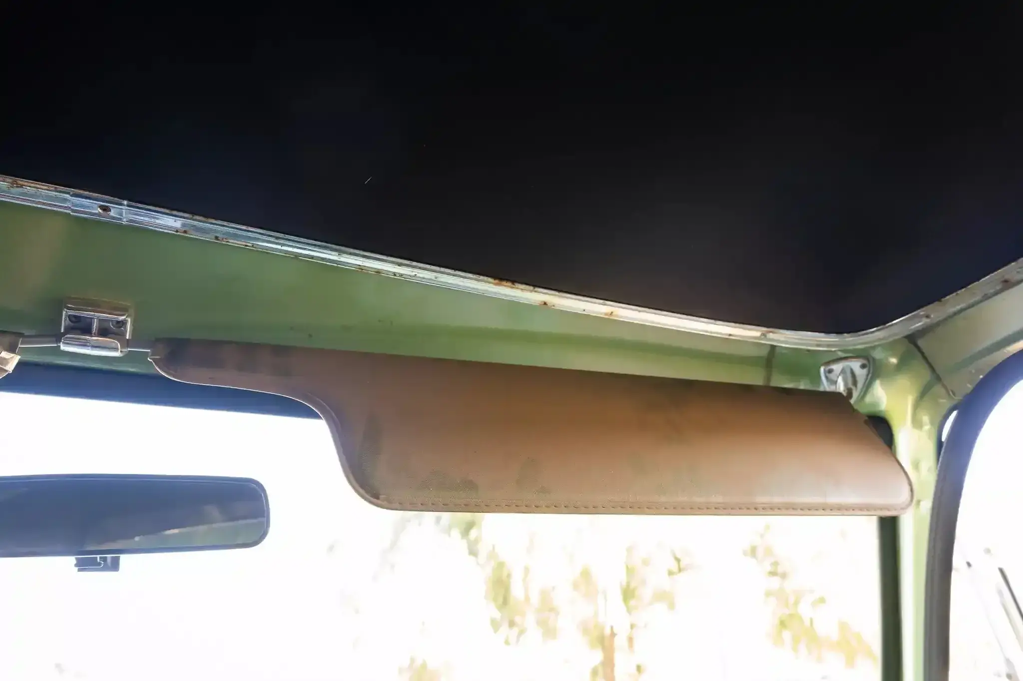 7.3L Turbo Diesel-Powered 1975 Ford F-250 4×4