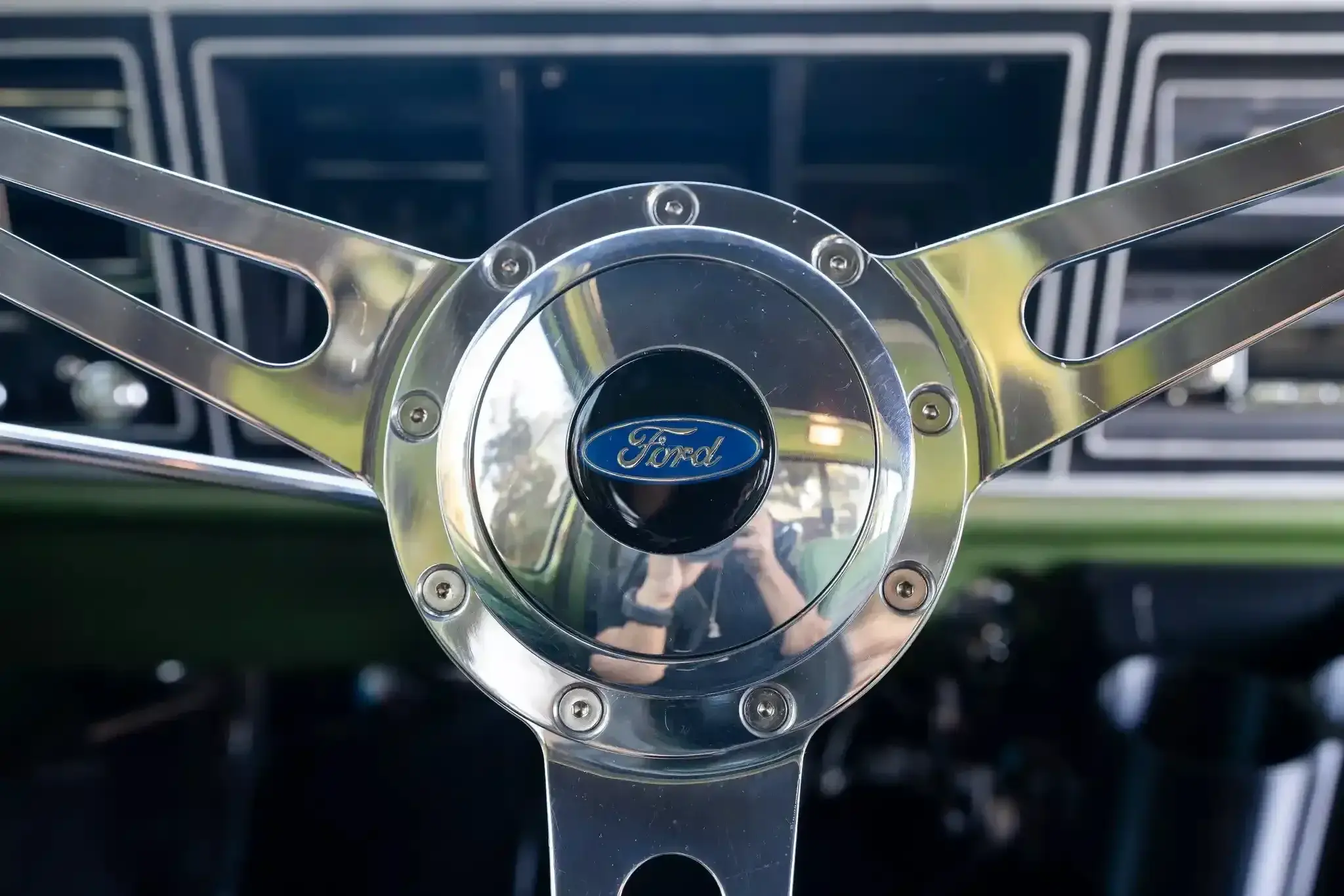 7.3L Turbo Diesel-Powered 1975 Ford F-250 4×4