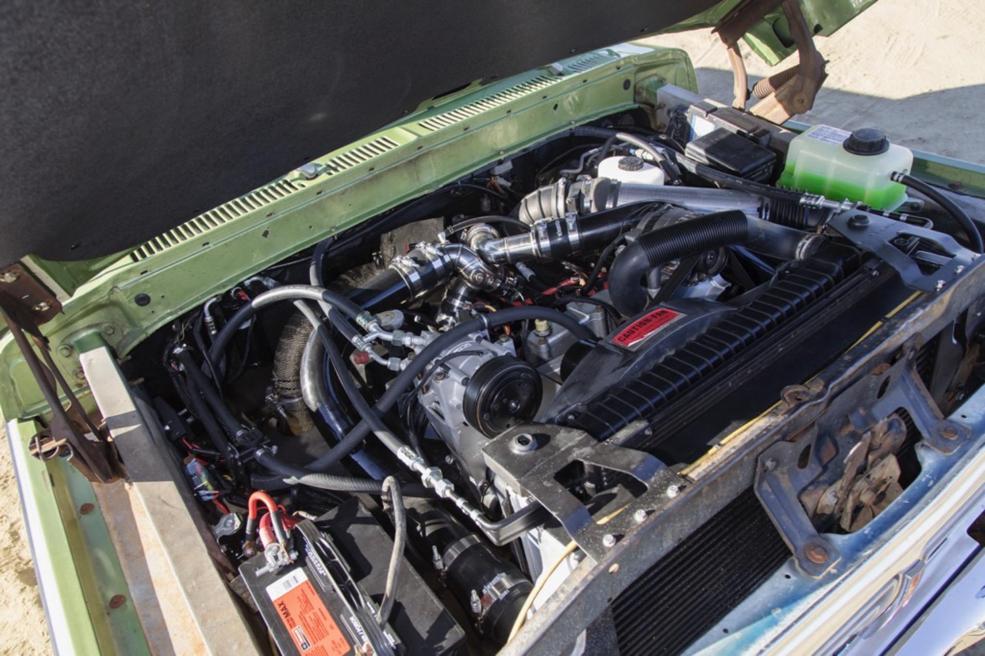 7.3L Turbo Diesel-Powered 1975 Ford F-250 4×4