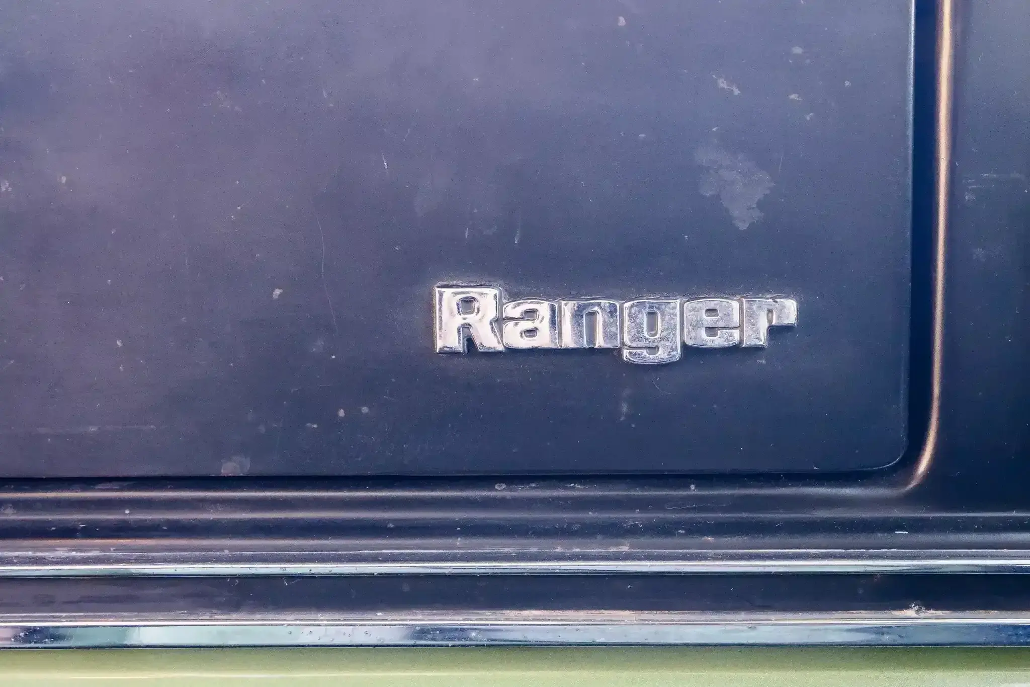 7.3L Turbo Diesel-Powered 1975 Ford F-250 4×4