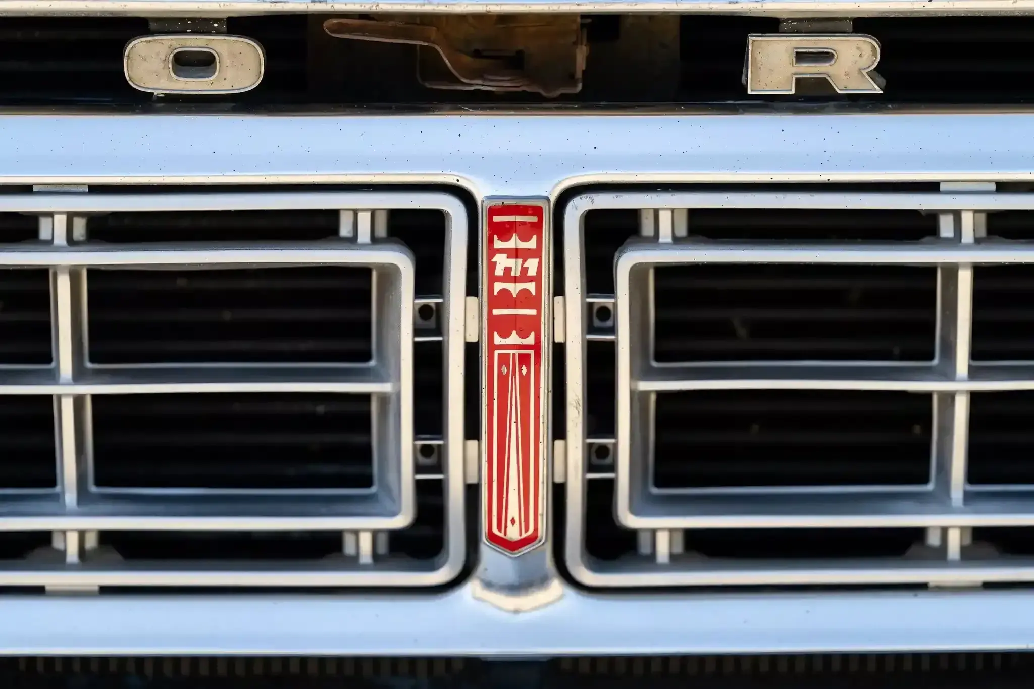 7.3L Turbo Diesel-Powered 1975 Ford F-250 4×4